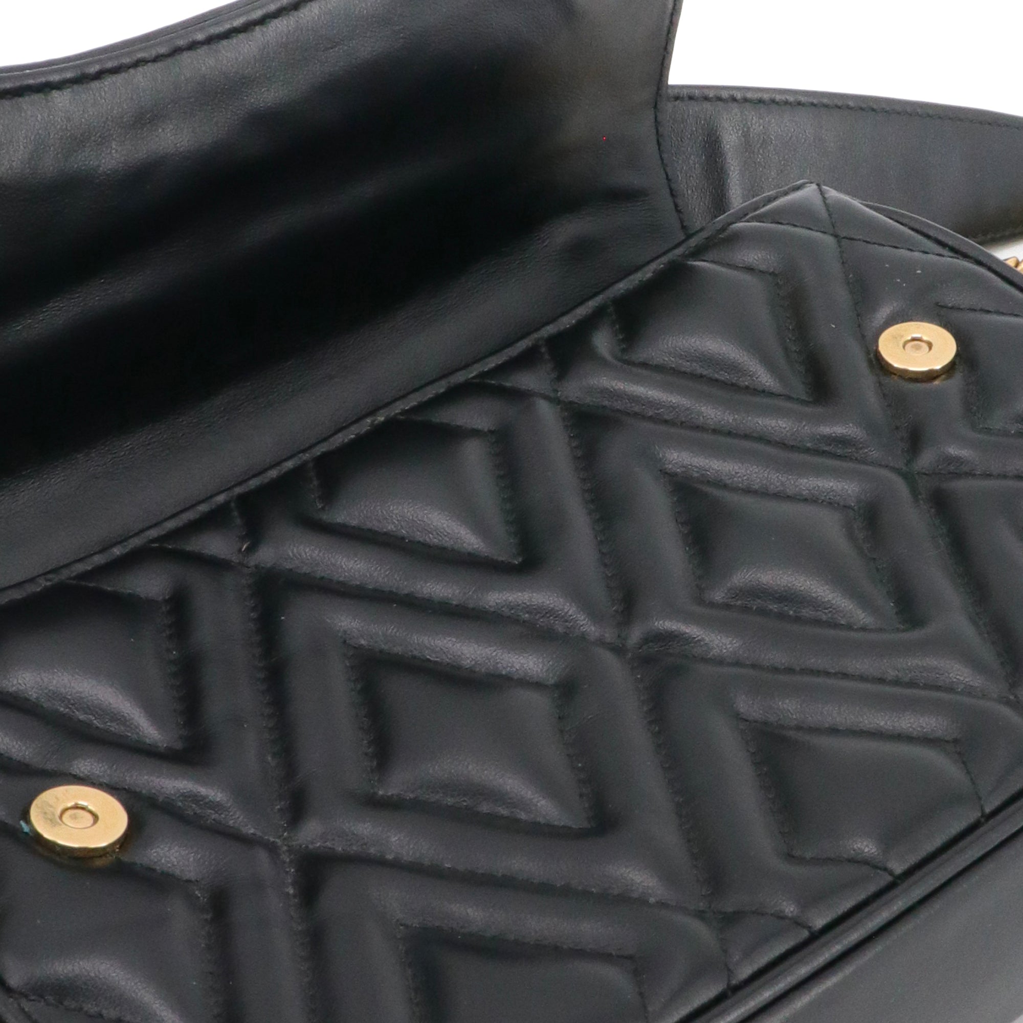 MIU MIU - Sac à bandoulière Miu Miu en cuir nappa matelassé noir