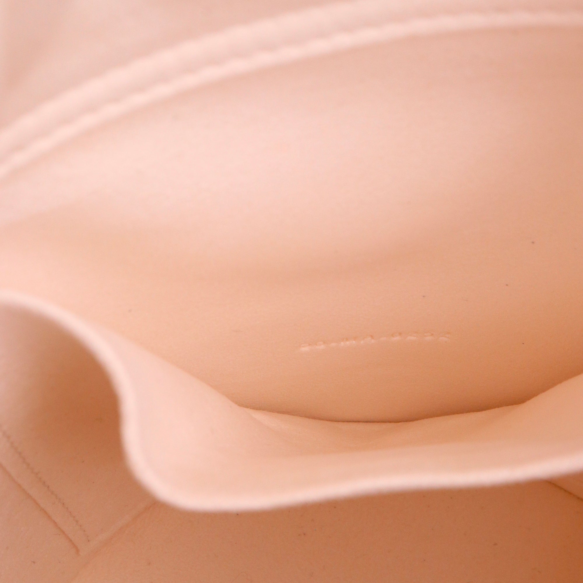 DIOR - Sac à bandoulière Vibe Hobo Dior en cuir blanc