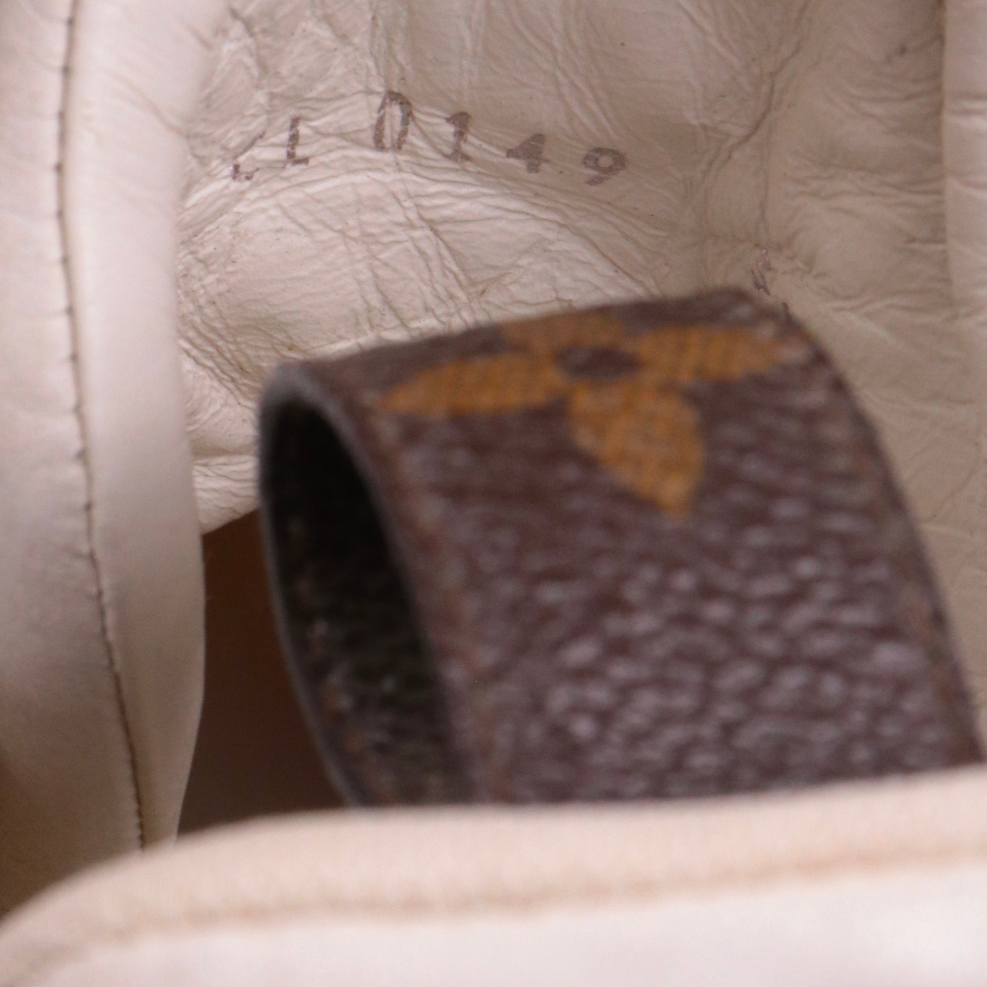 LOUIS VUITTON - Louis Vuitton Fastlane denim sneakers (T43)