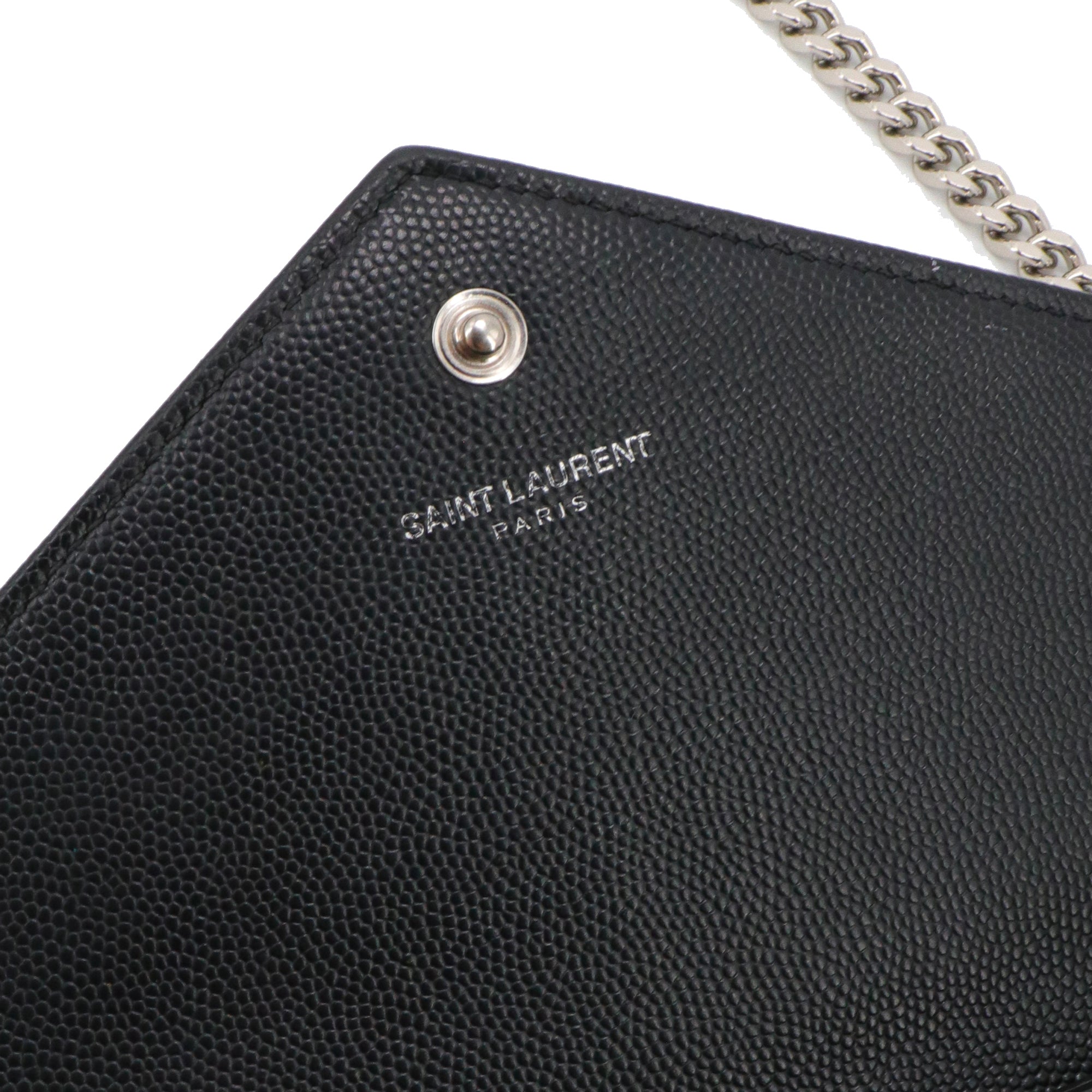 SAINT LAURENT - Wallet On Chain Cassandre Saint Laurent en cuir grainé noir