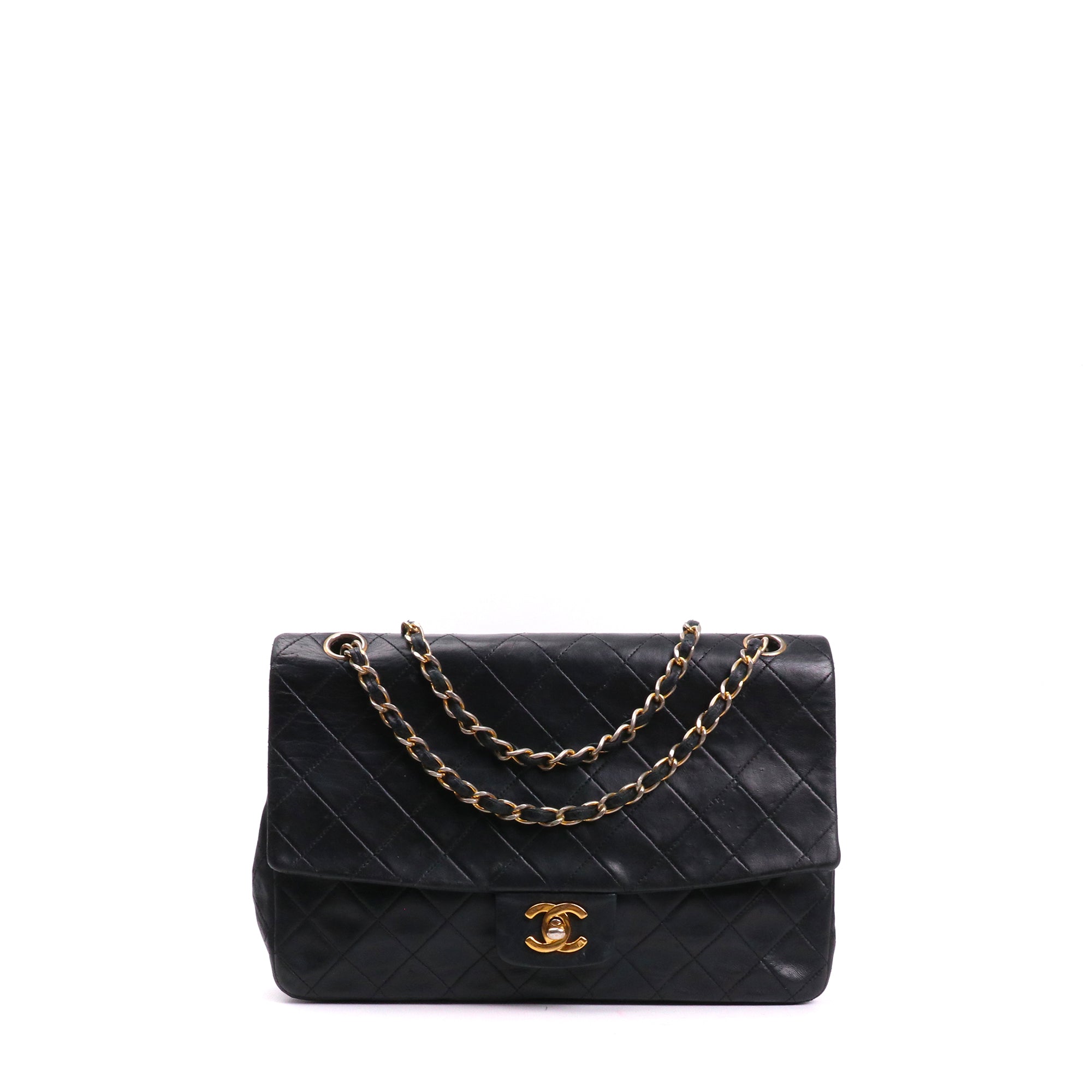 CHANEL - Sac à main Timeless/Classique Chanel simple flap Chanel en cuir lisse noir vintage