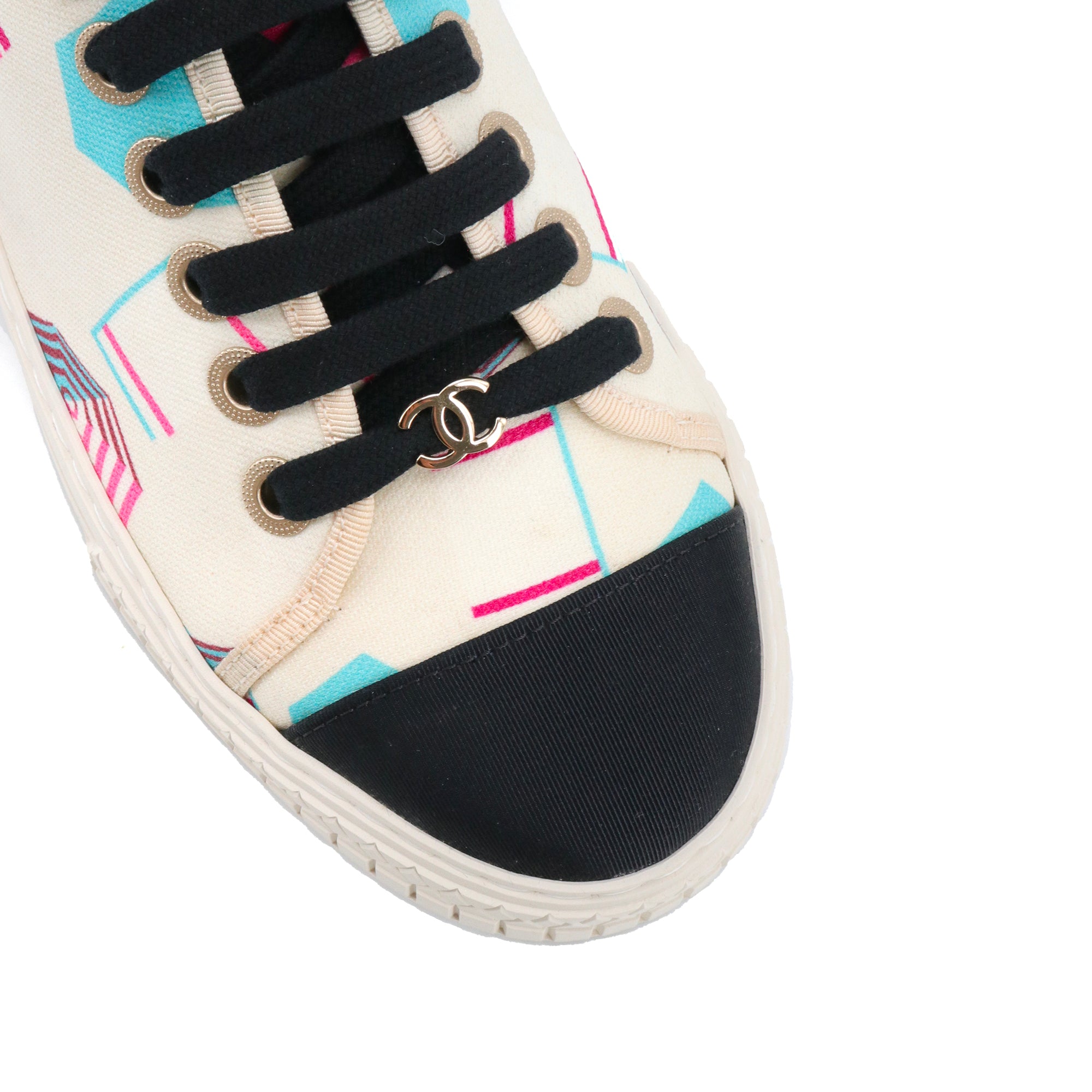CHANEL - Sneakers CC Chanel en toile multicolore (T35.5)