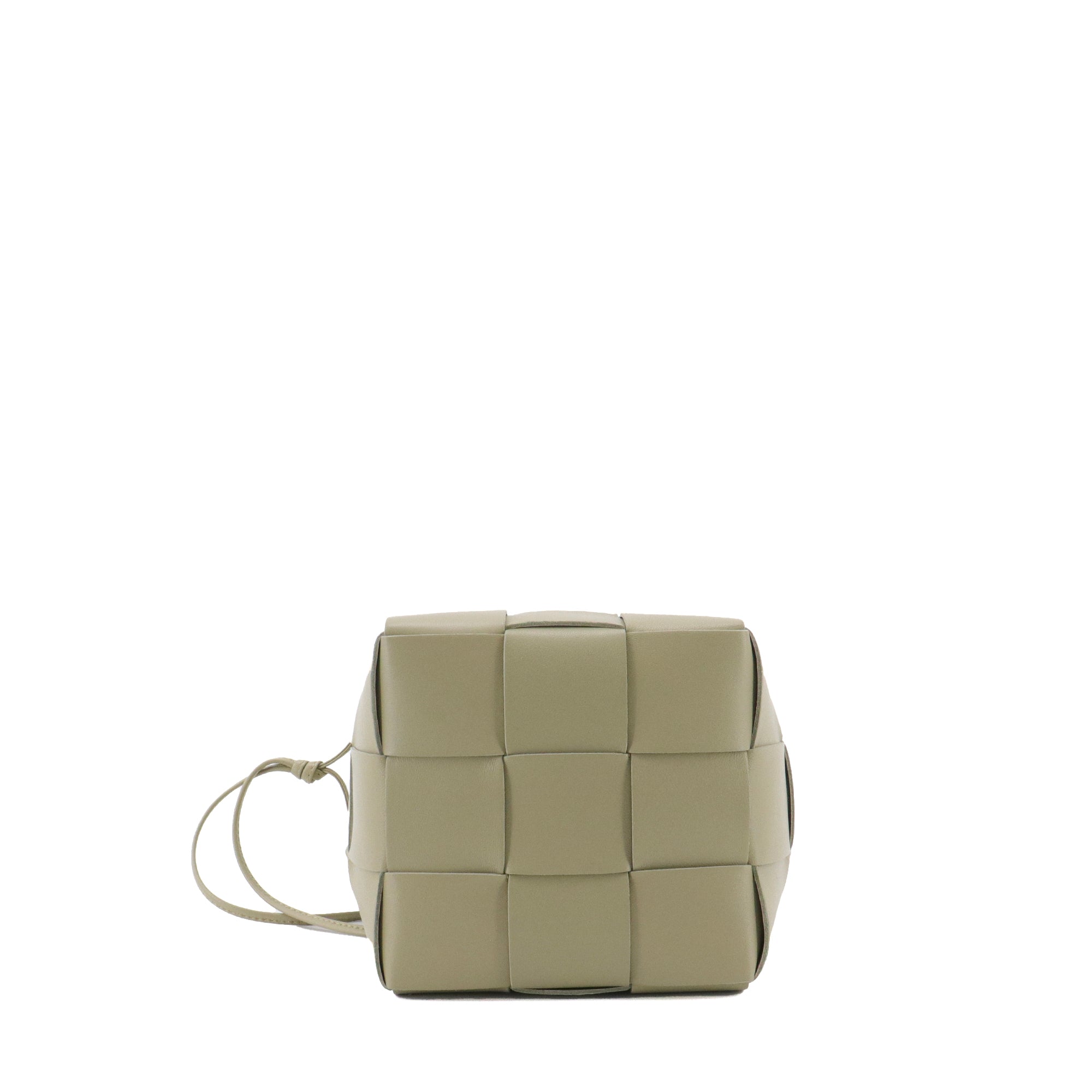 BOTTEGA VENETA - Bottega Veneta Bucket Cassette shoulder bag in sea green leather
