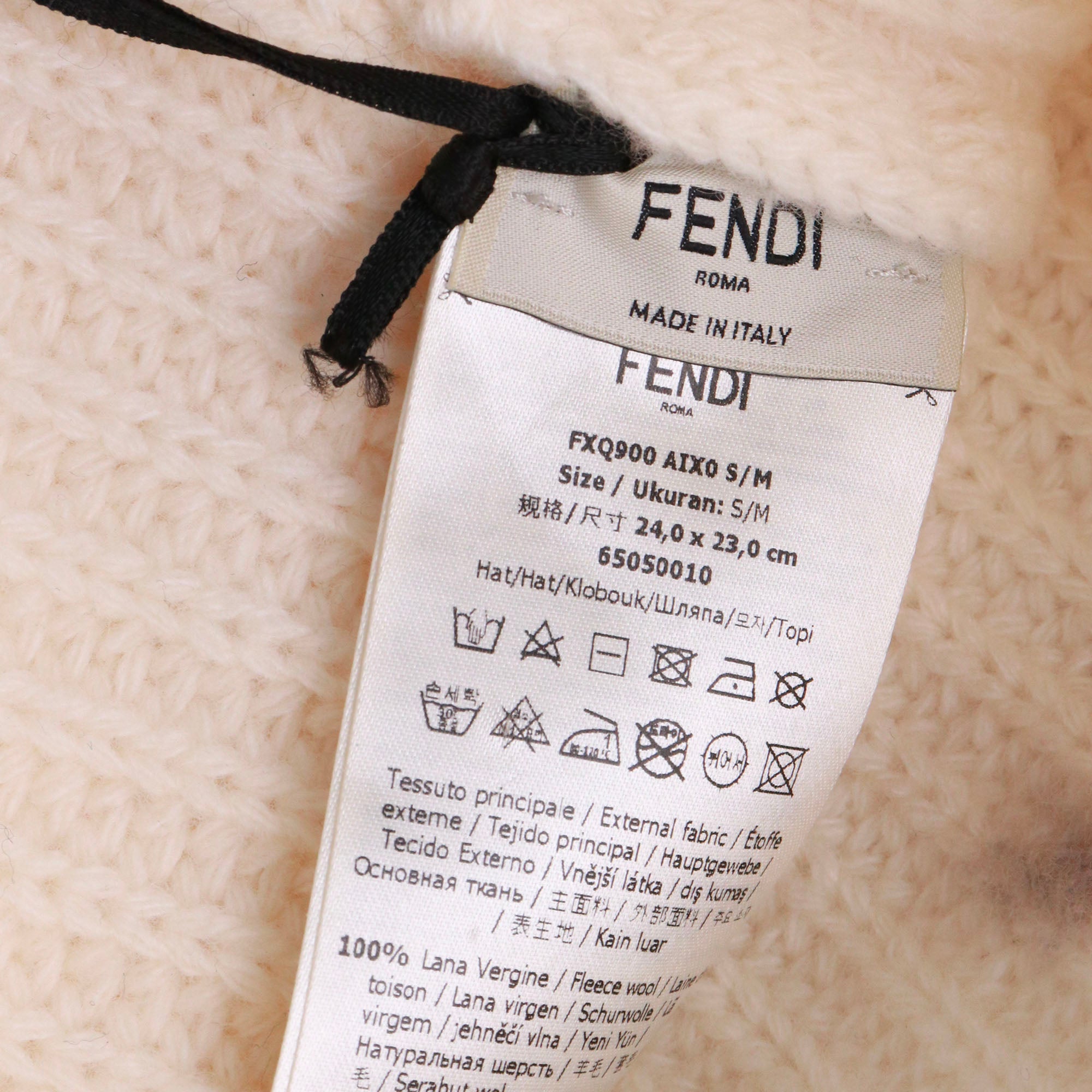 FENDI - Bonnet Fendi en laine beige (S/M)