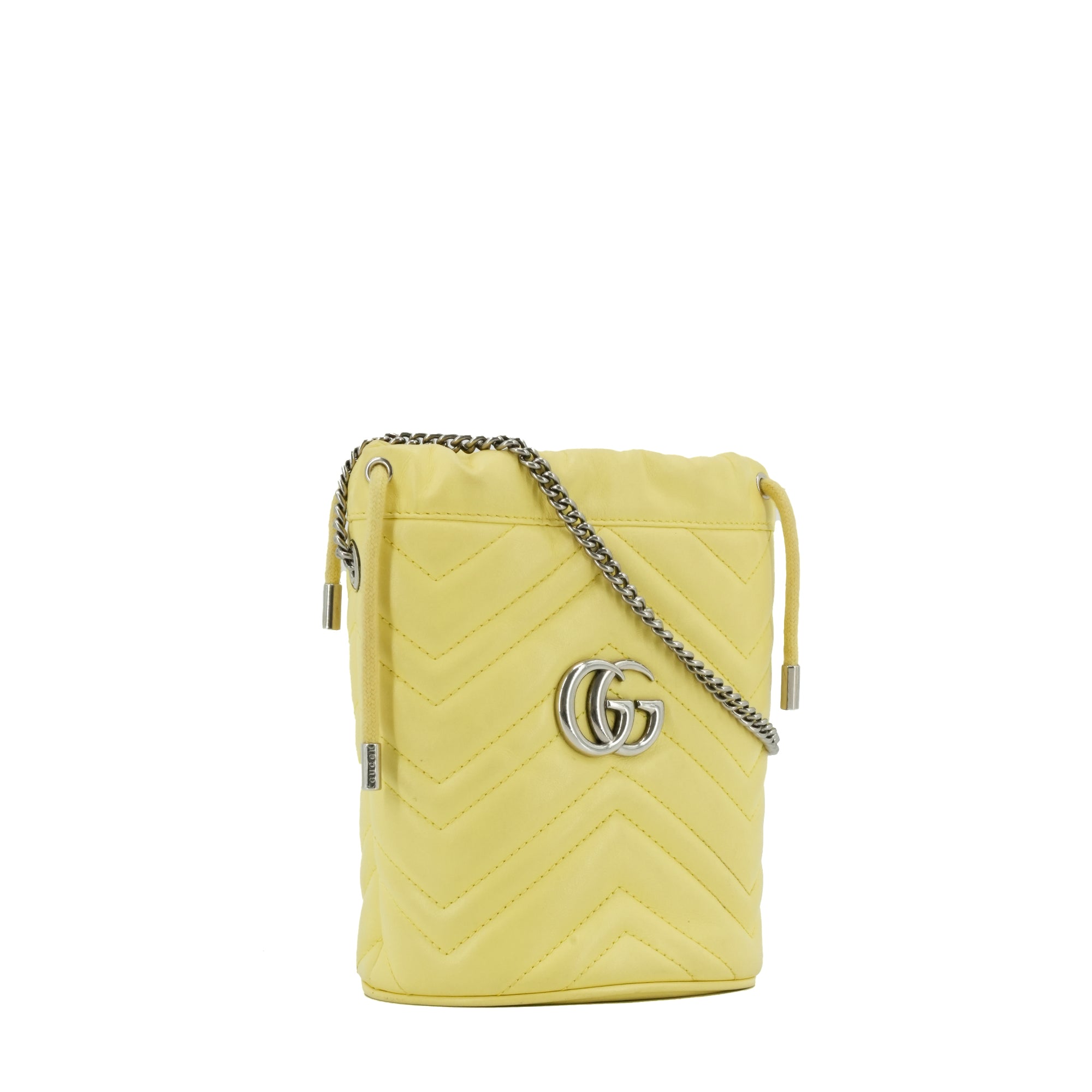 GUCCI - Sac à bandoulière Seau GG Marmont Gucci matelassé en cuir jaune pastel