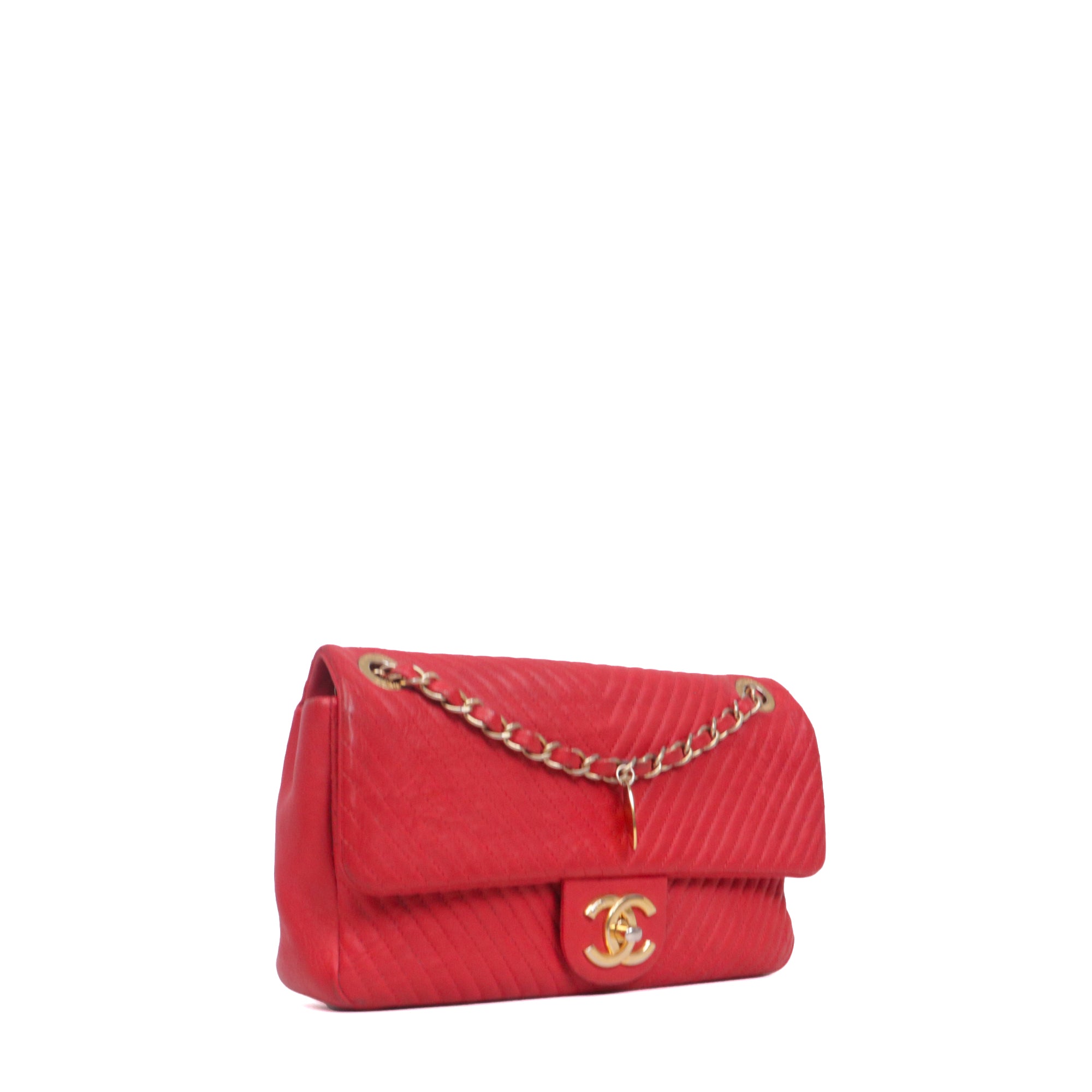 CHANEL - Sac à main Classique/Timeless Médaillon Chanel en cuir chevron rouge