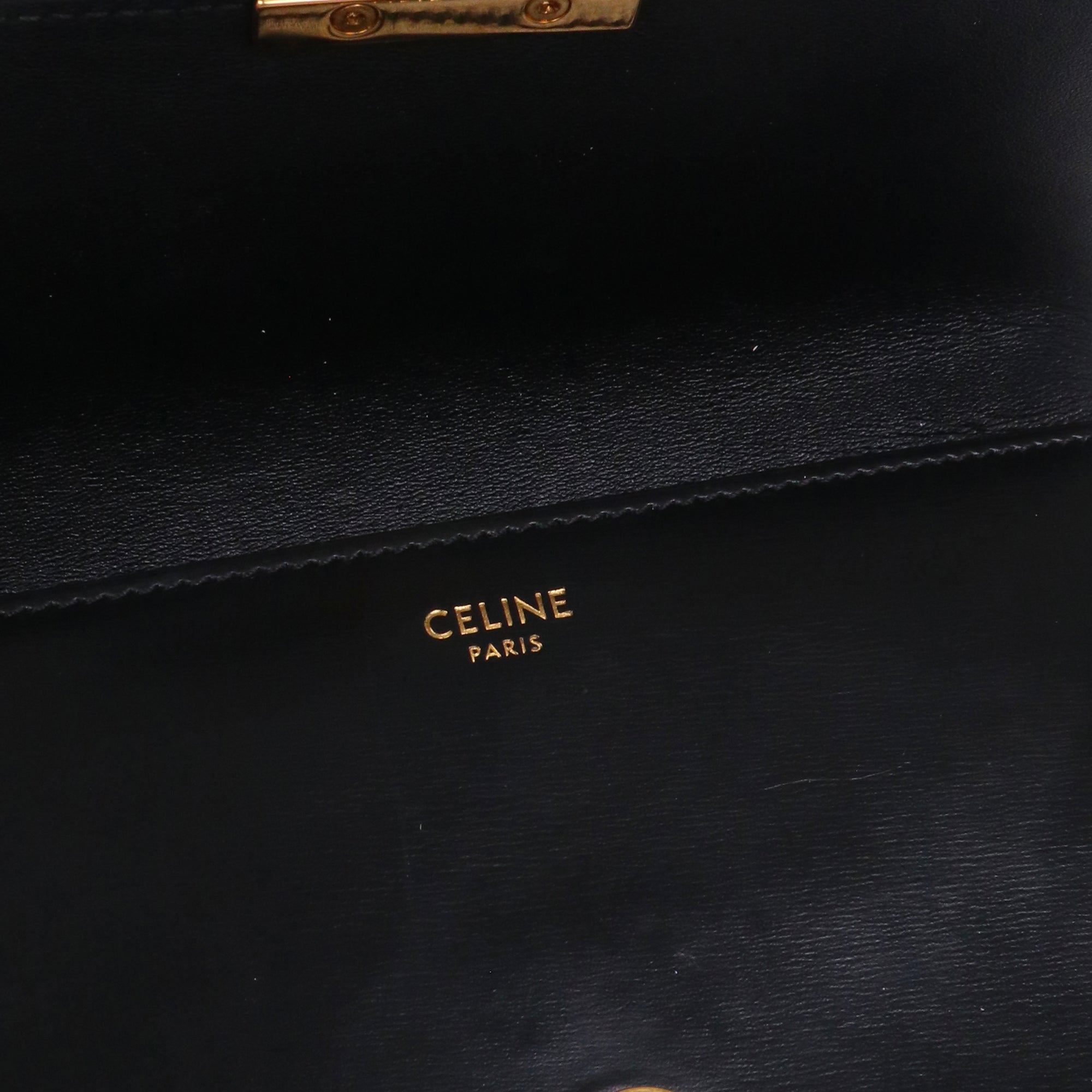 CELINE - Sac à épaule Shoulder Chain bag Triomphe Céline en cuir noir