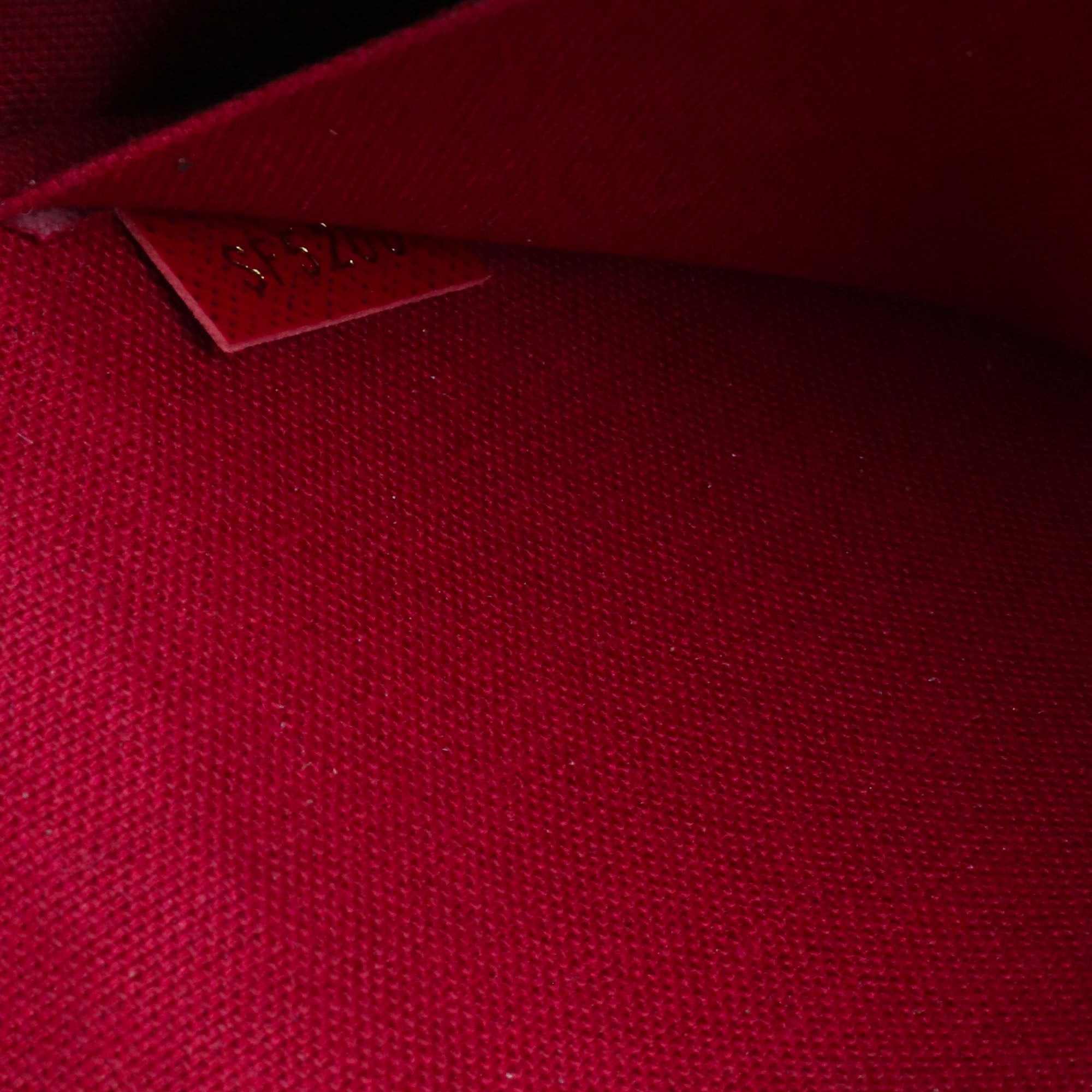 LOUIS VUITTON - Pochette Félicie Louis Vuitton en toile monogramme