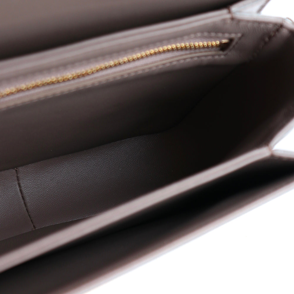 CELINE - Sac à bandoulière Triomphe teen en cuir box gris