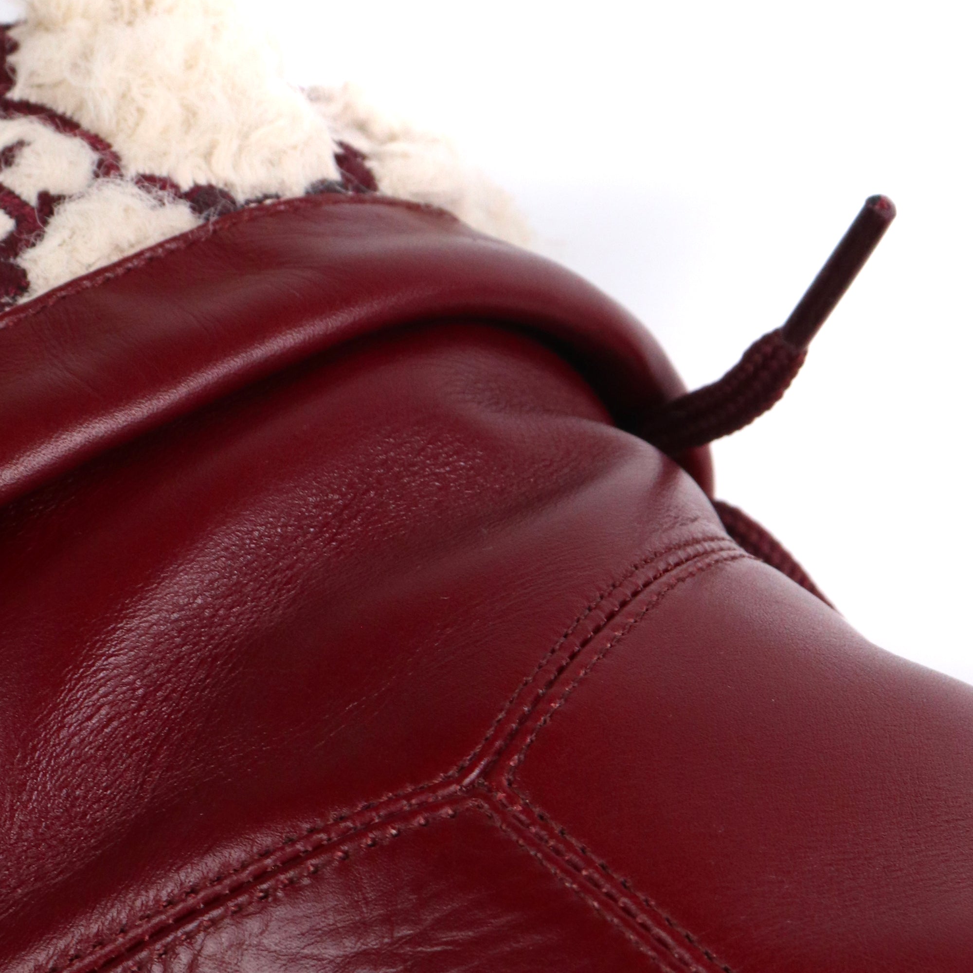 GUCCI - Bottines Gucci en cuir bordeaux (T39)