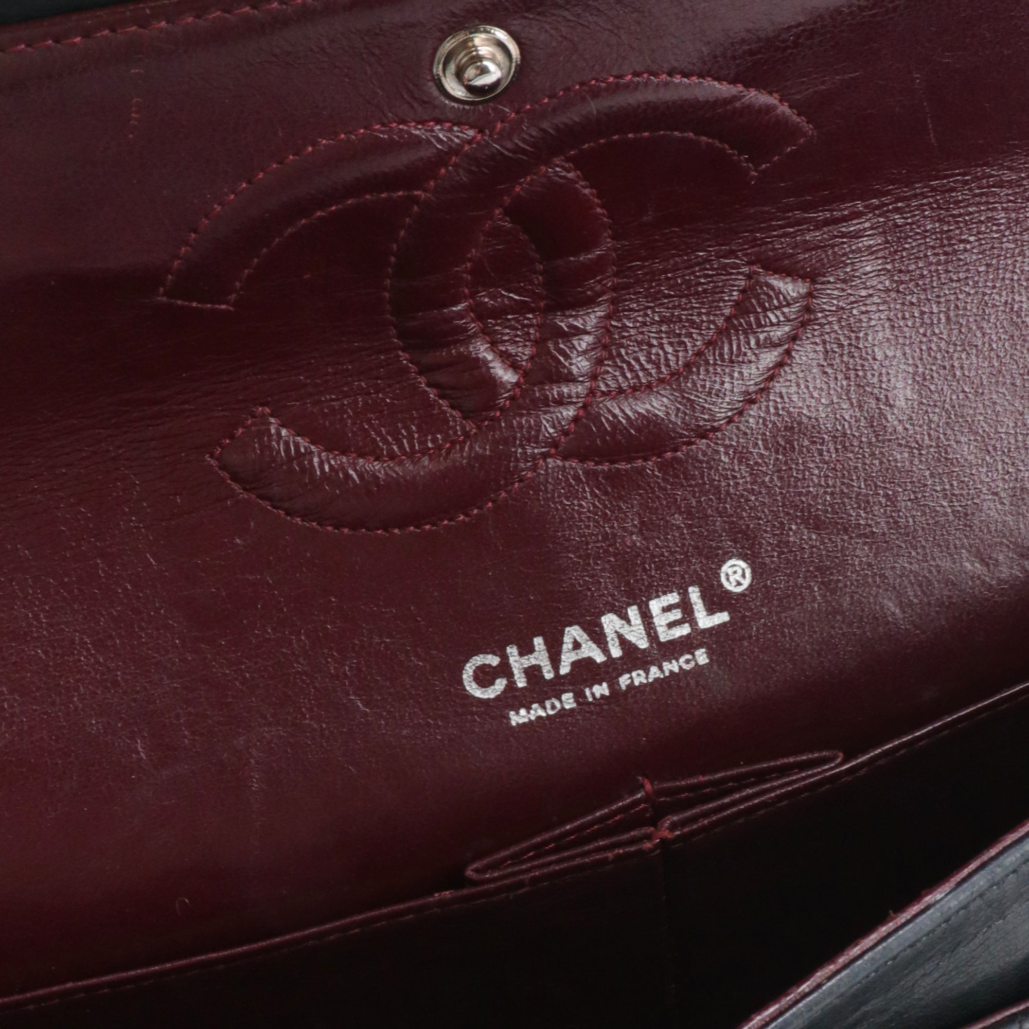 CHANEL - Sac à main Timeless/Classique Chanel 11.12 double flap Chanel en cuir lisse noir