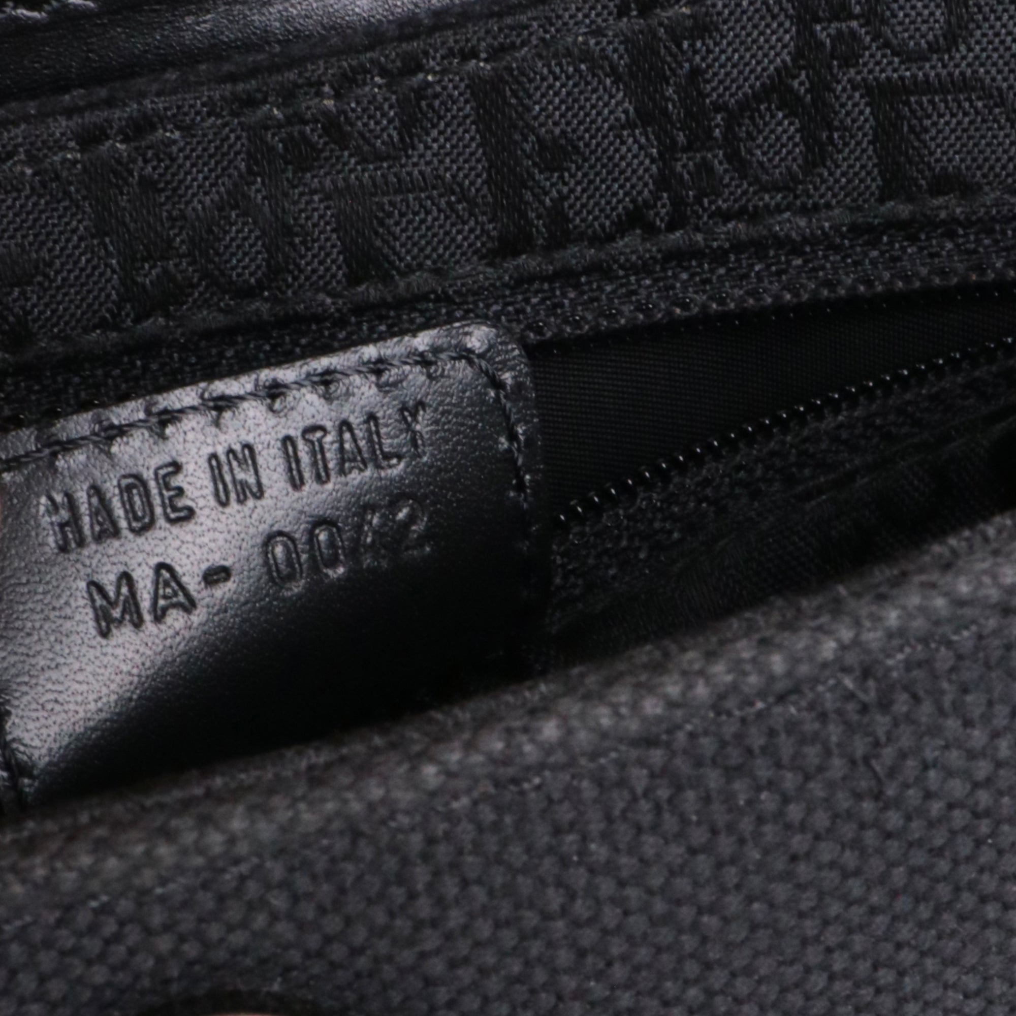 DIOR - Sac porté épaule Columbus Dior en toile et cuir noirs