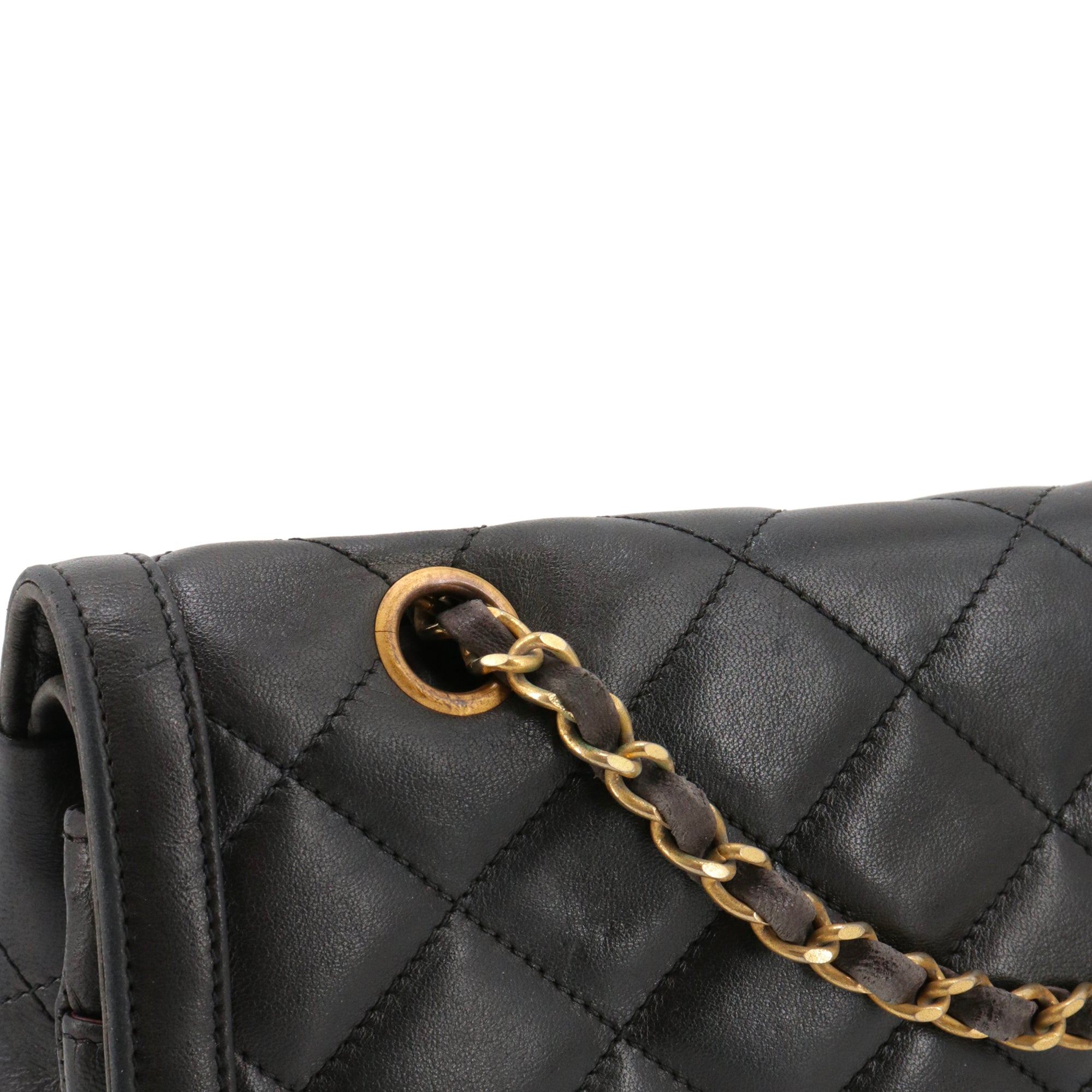 CHANEL - Sac à main Paris Double Flap Chanel en cuir matelassé noir vintage