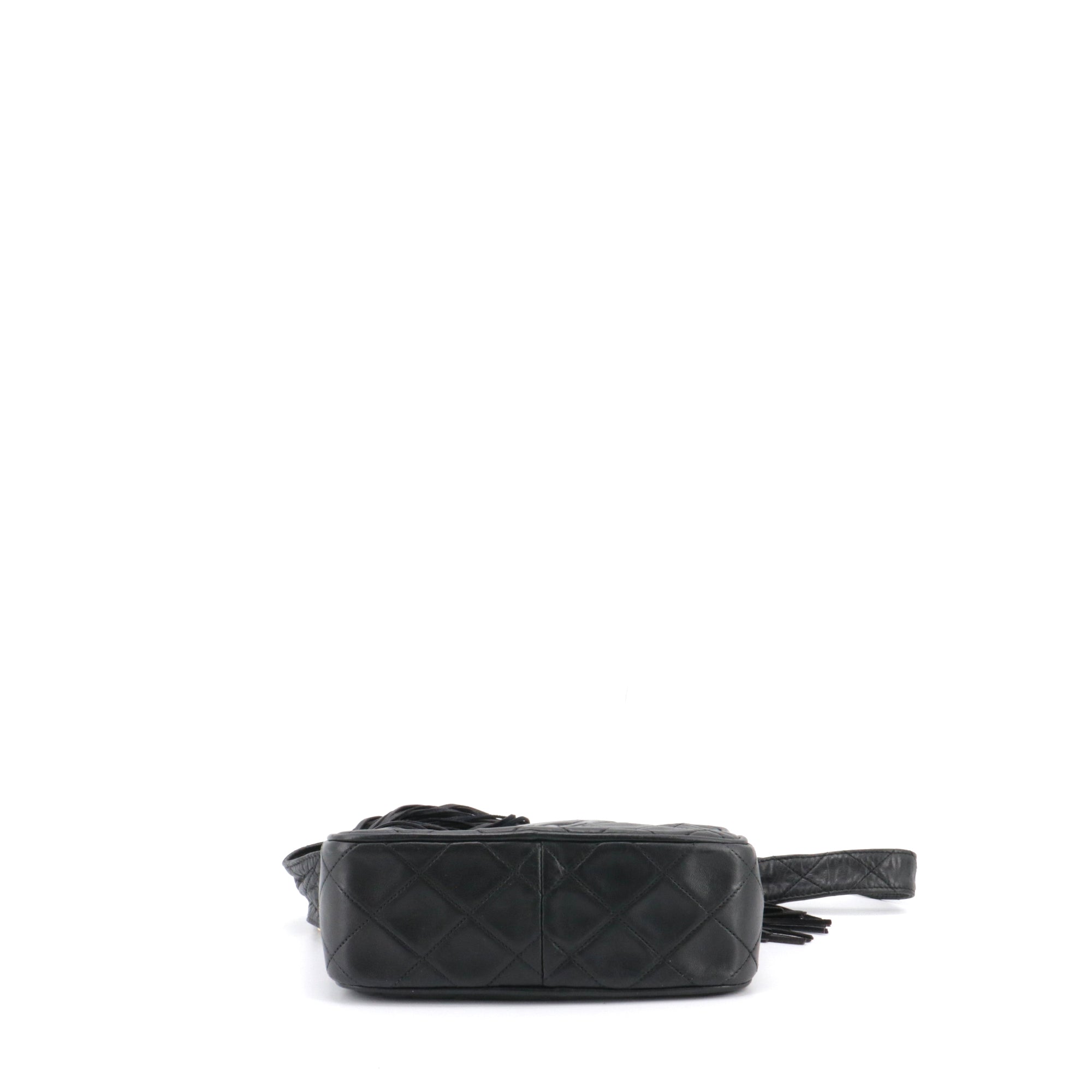 CHANEL - Sac à bandoulière Caméra Chanel vintage en cuir noir