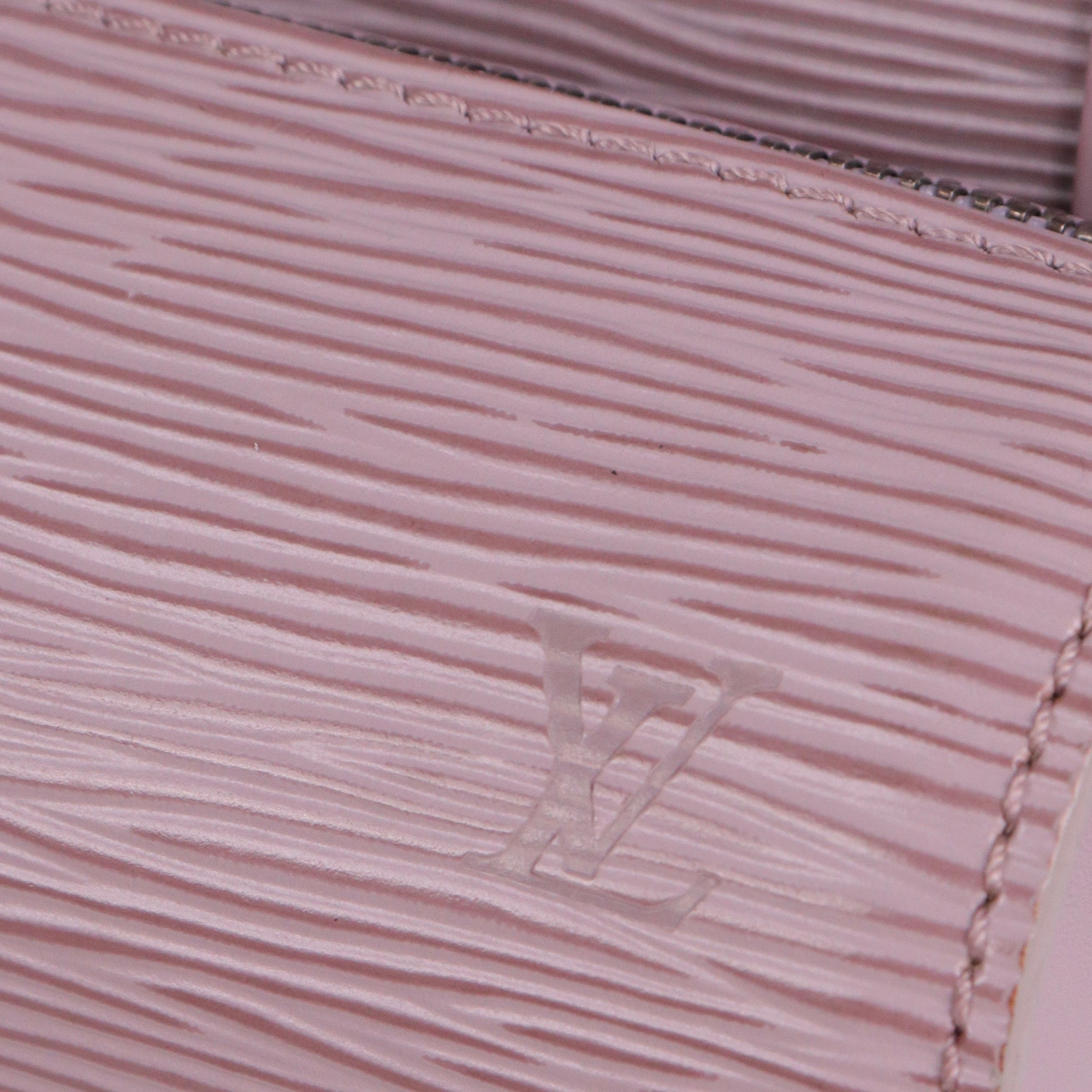 LOUIS VUITTON - Felicie pouch in monogram canvas