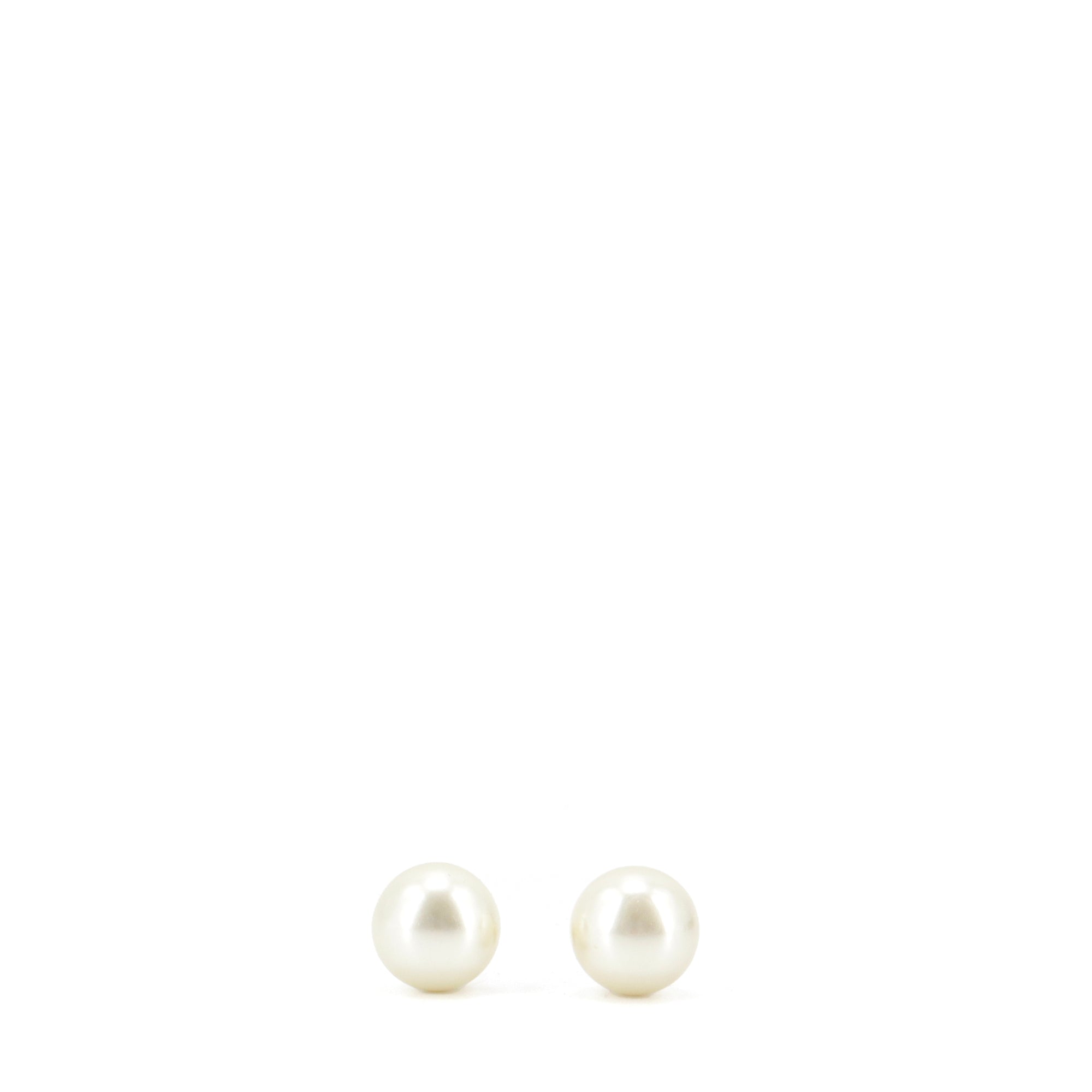 DIOR - Boucles d'oreilles Tribales Dior en perle