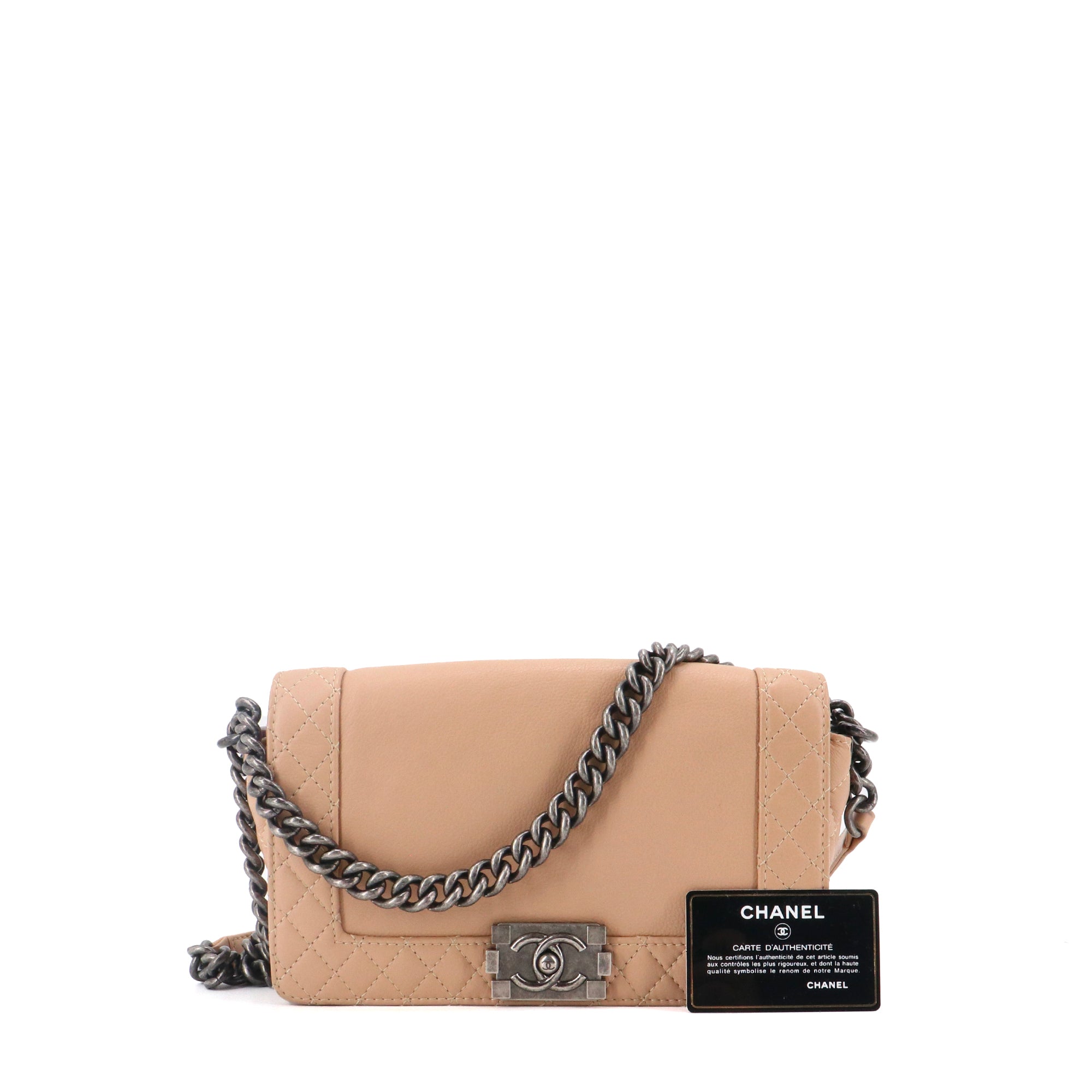 CHANEL - Sac à bandoulière Boy medium Chanel en cuir grainé beige