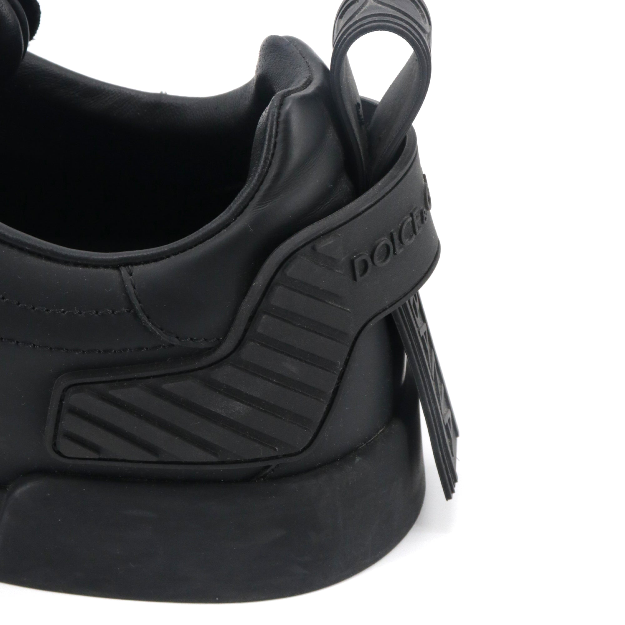 DOLCE & GABBANA - Sneakers Portofino Dolce & Gabbana en cuir de veau et verni noir (T38)