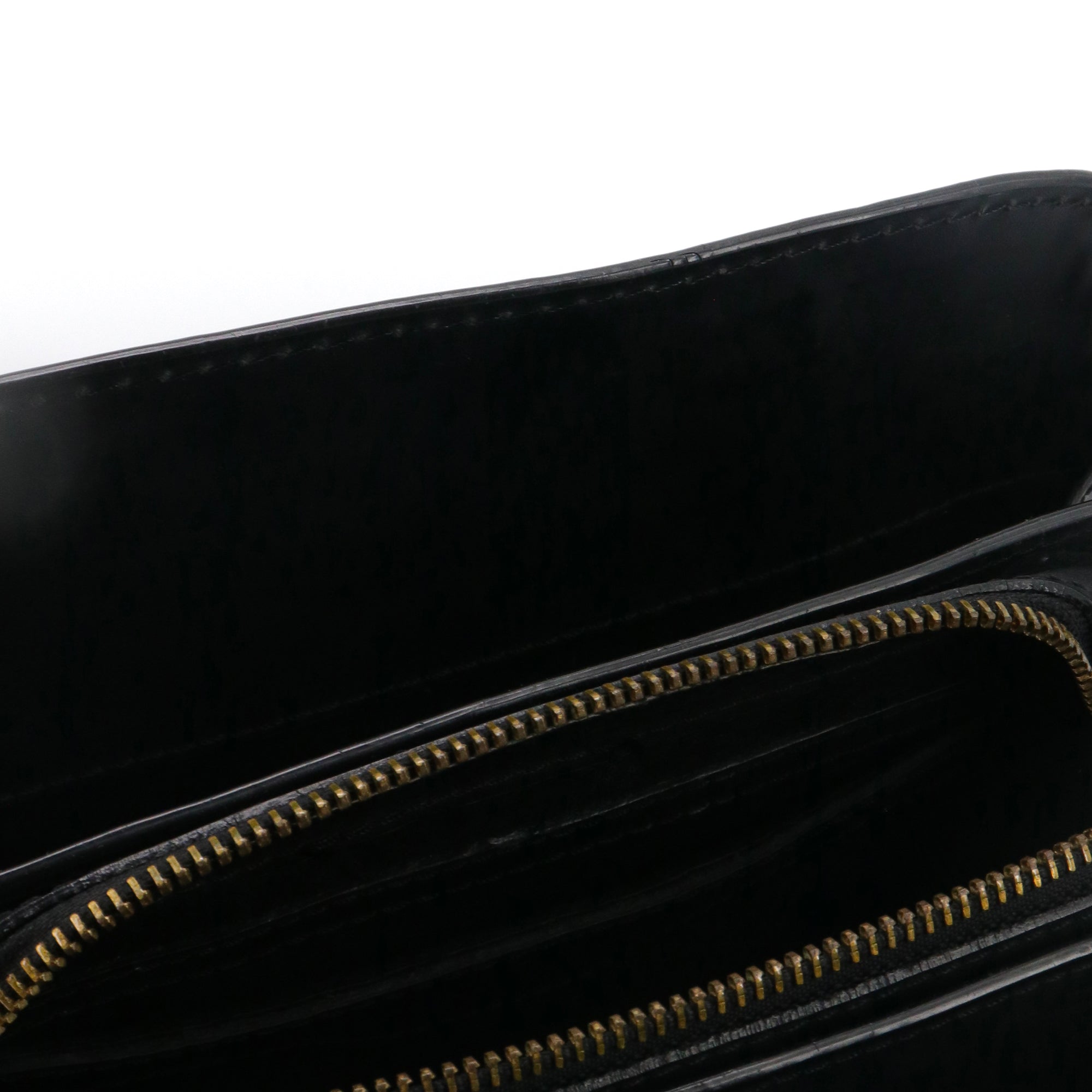 LOUIS VUITTON - Sac à main Pont Neuf Louis Vuitton en cuir épi noir