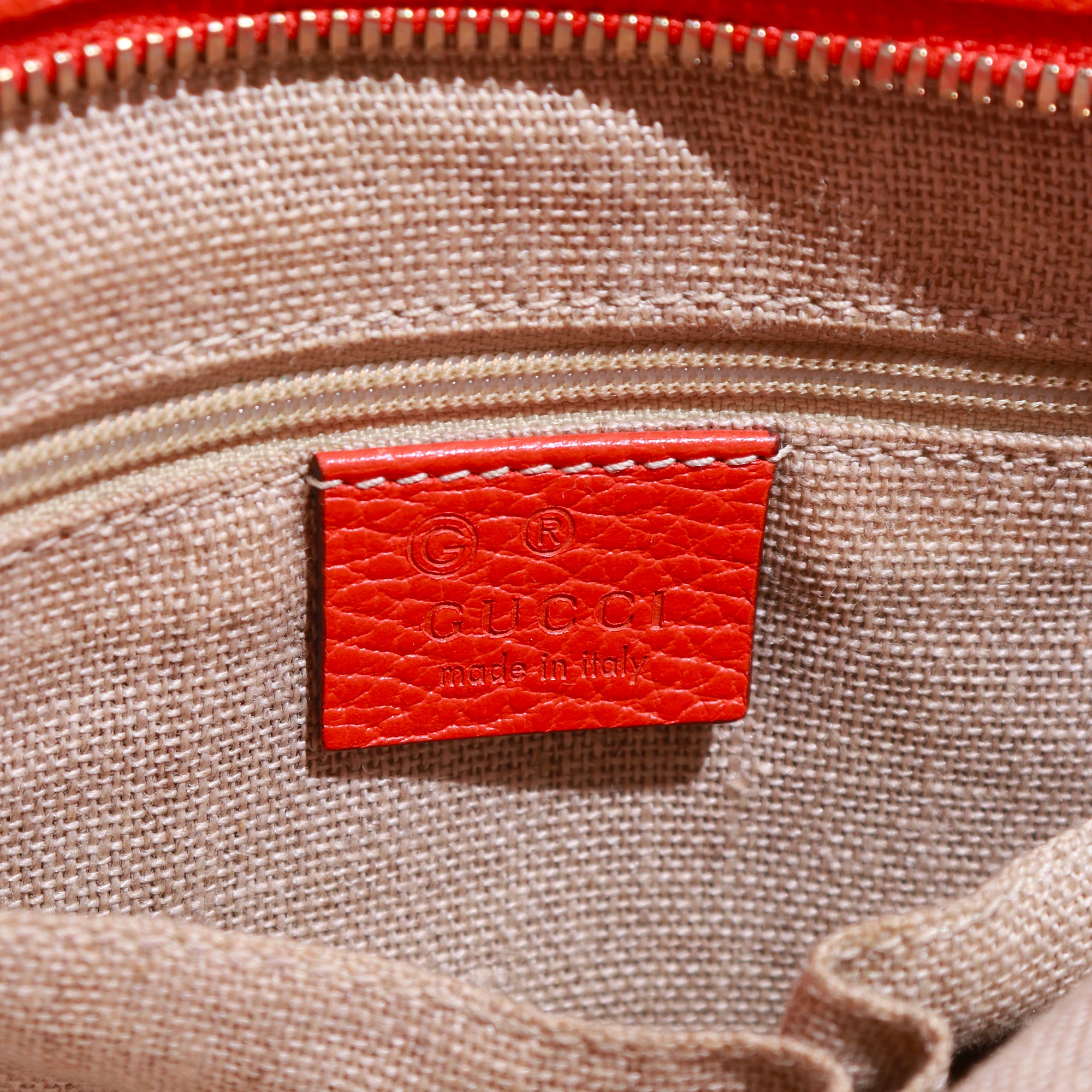 GUCCI - Sac à bandoulière Suprême GG en toile et cuir grainé orange