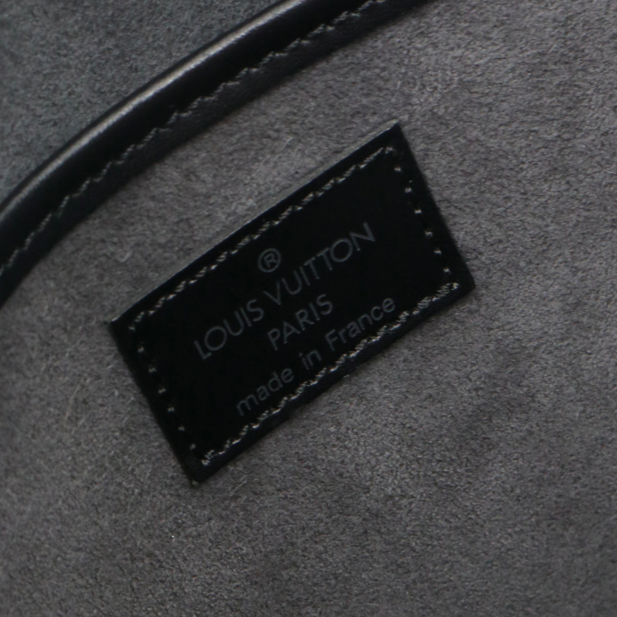 LOUIS VUITTON - Sac cabas plat Ombre Louis Vuitton cuir épi noir