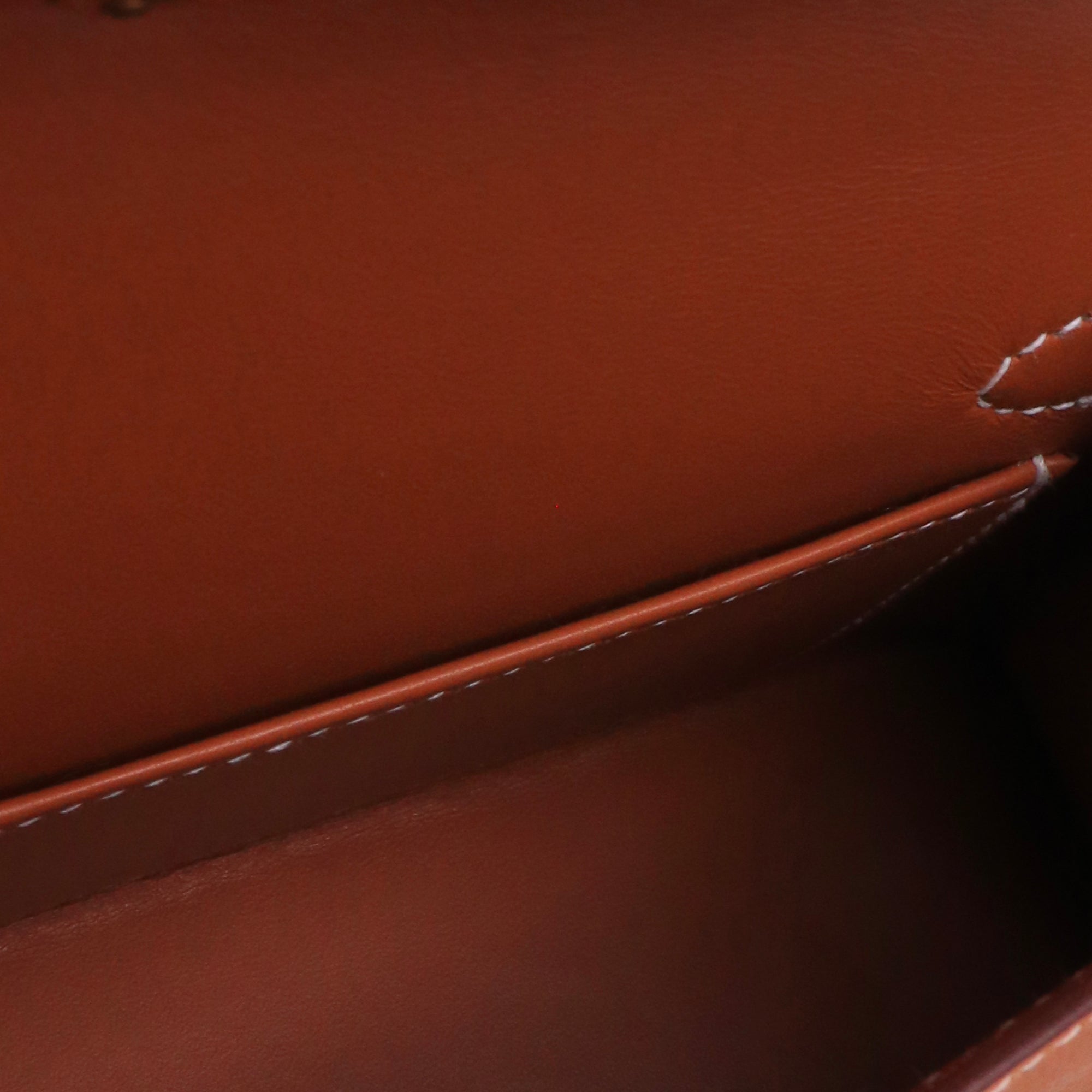 HERMÈS - Kelly 28 shoulder bag in togo leather