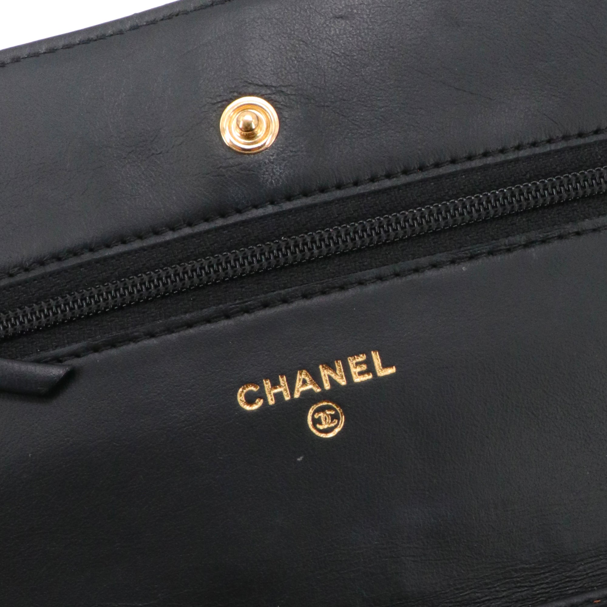 CHANEL - Sac Wallet On Chain Timeless Chanel en cuir grainé noir édition limitée