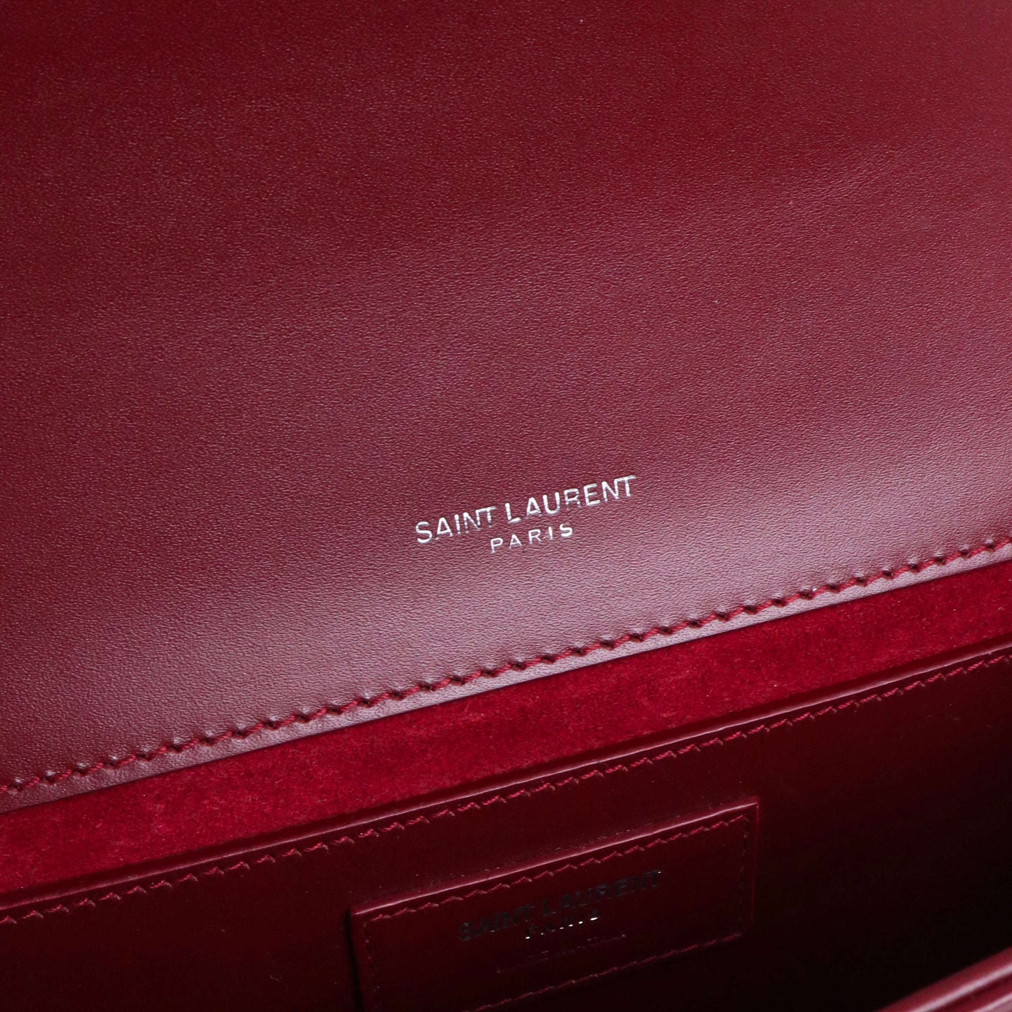 SAINT LAURENT - Sac à bandoulière Kate medium Saint Laurent cuir bordeaux