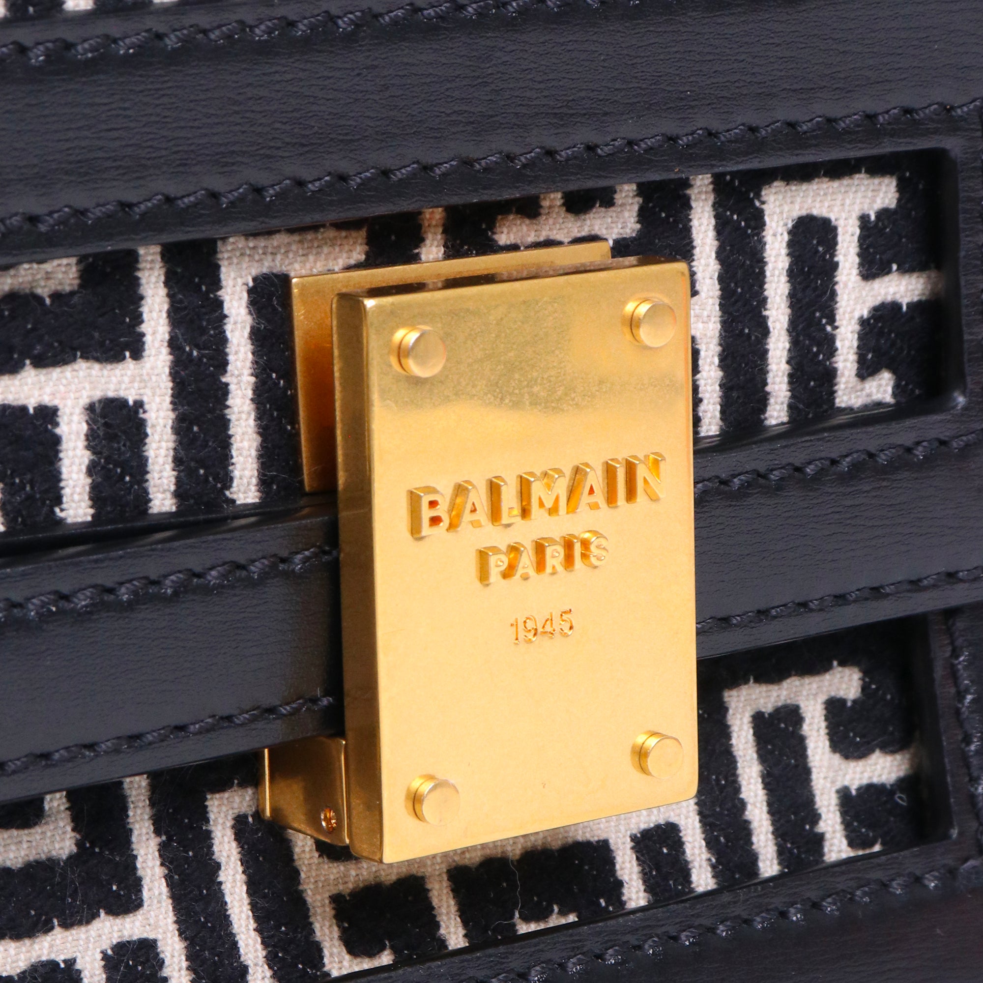 BALMAIN - B-Buzz 22 shoulder bag in leather and canvas
