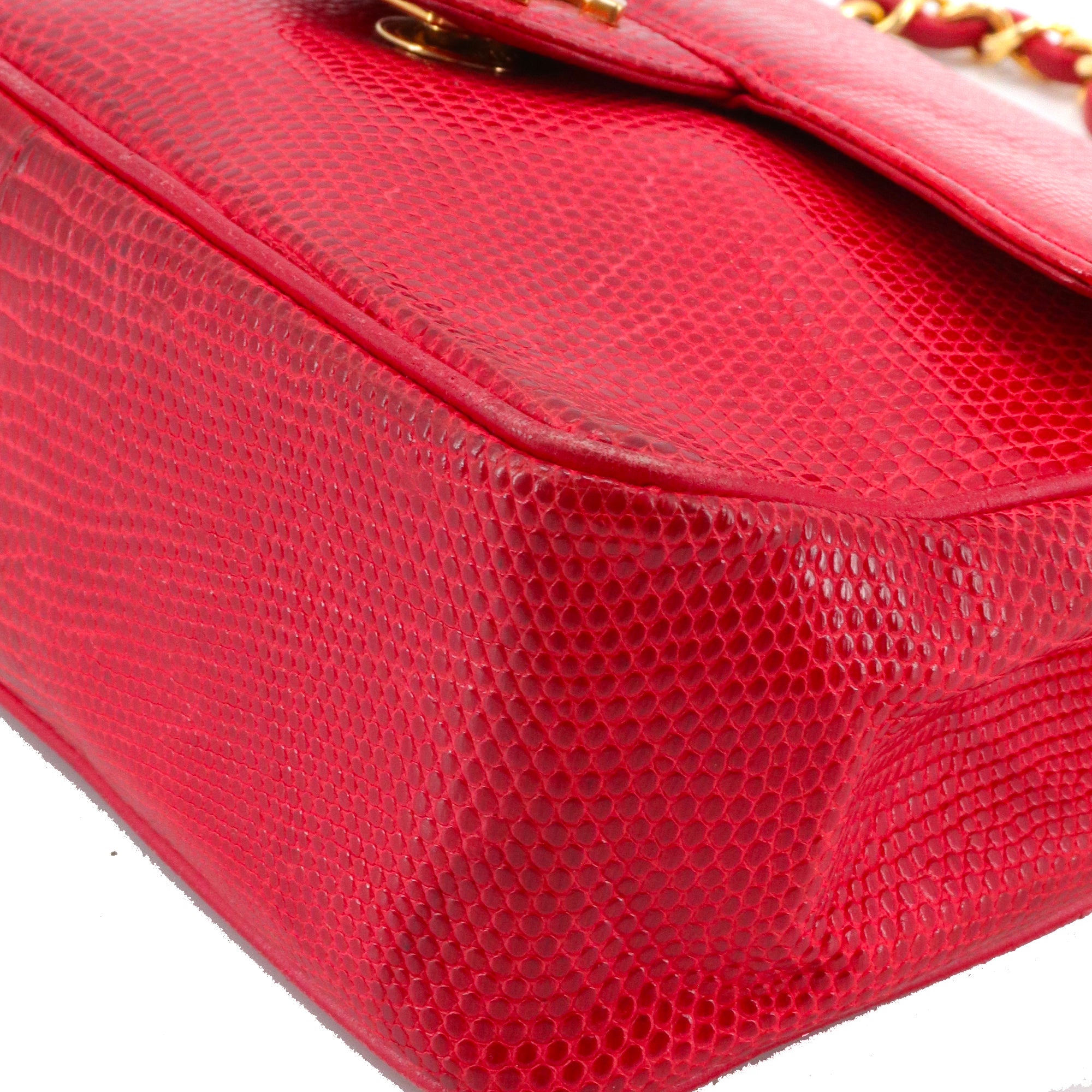 CHANEL - Sac à bandoulière Classique/Timeless Mini Square Chanel en lézard rouge vintage