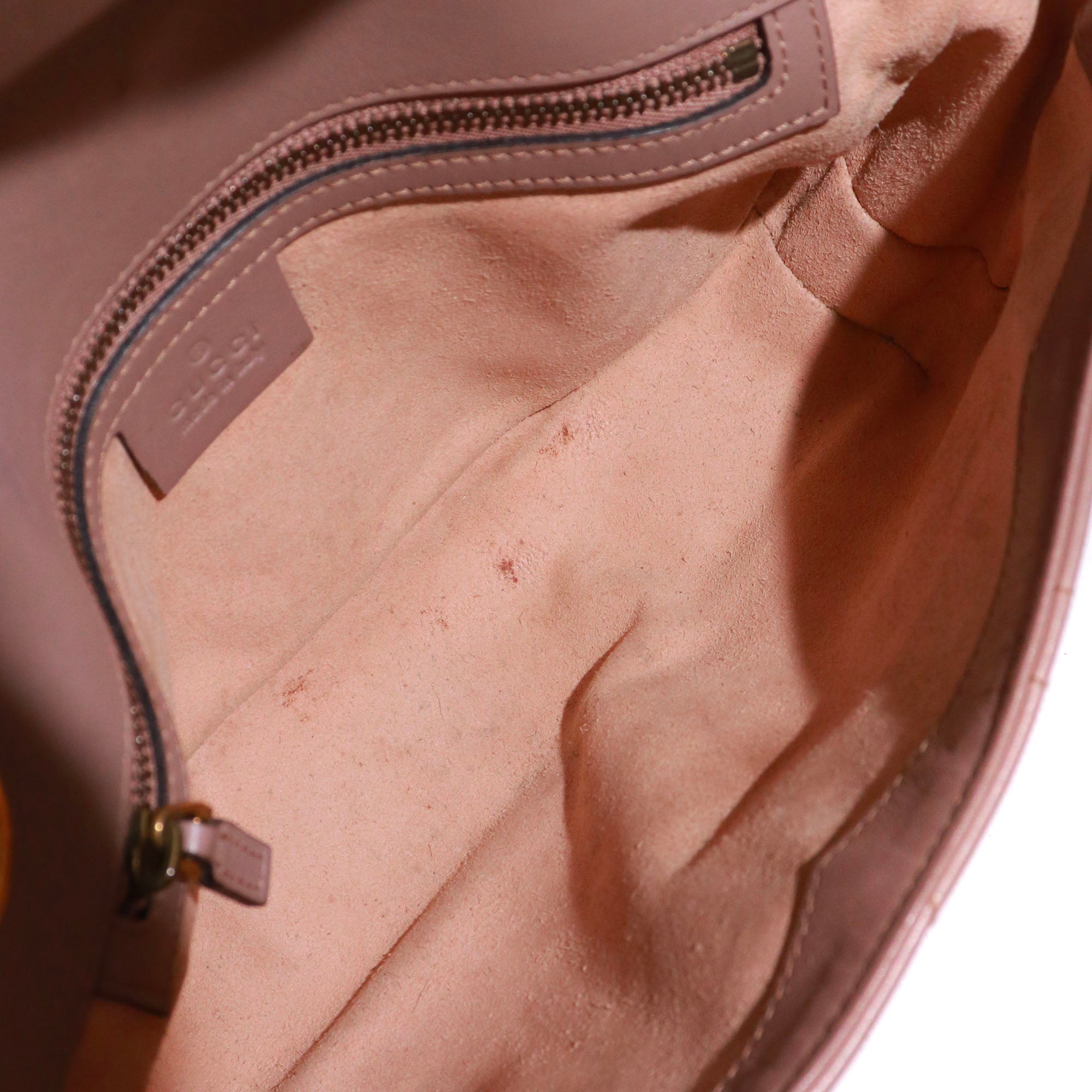 GUCCI - Sac à épaule GG Marmont Pearly Petite Taille Gucci en cuir rose poudré