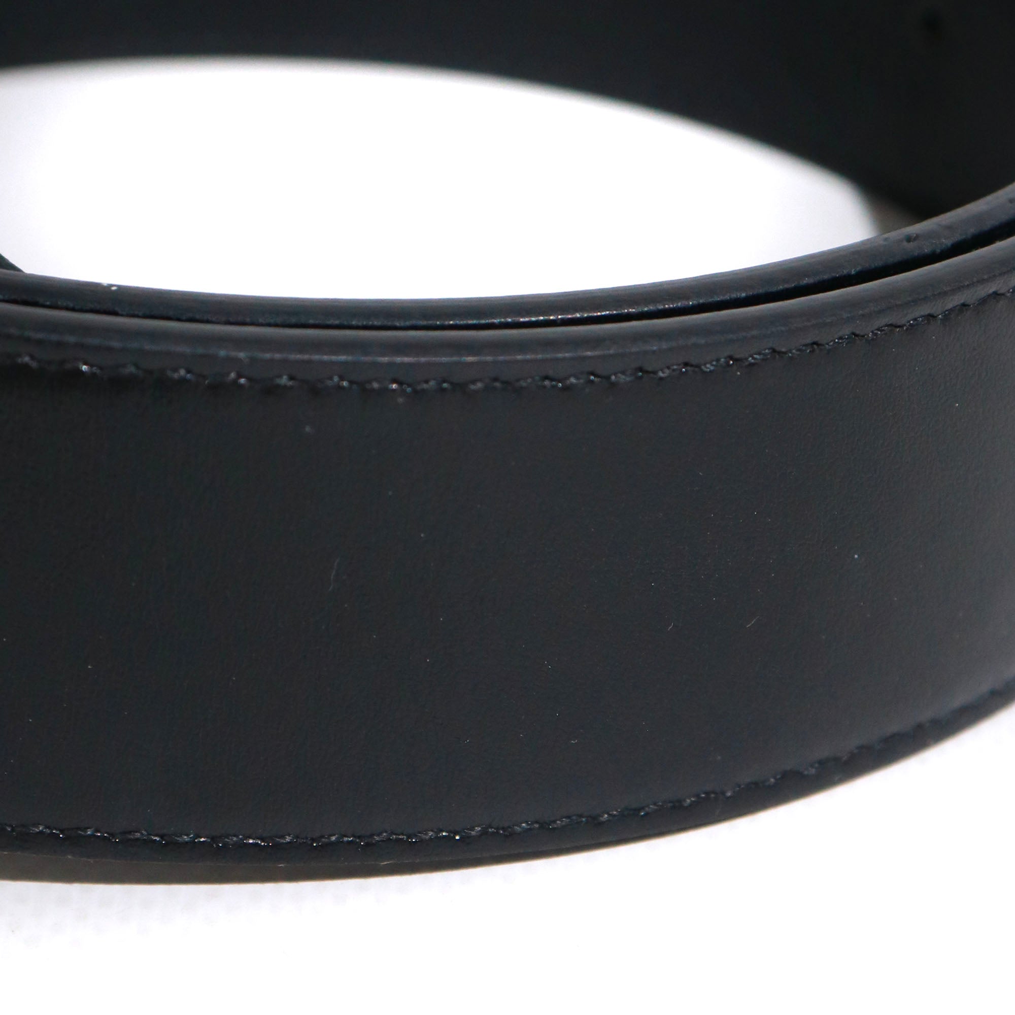 GUCCI - Ceinture GG Marmont Gucci en cuir lisse noir (T90)