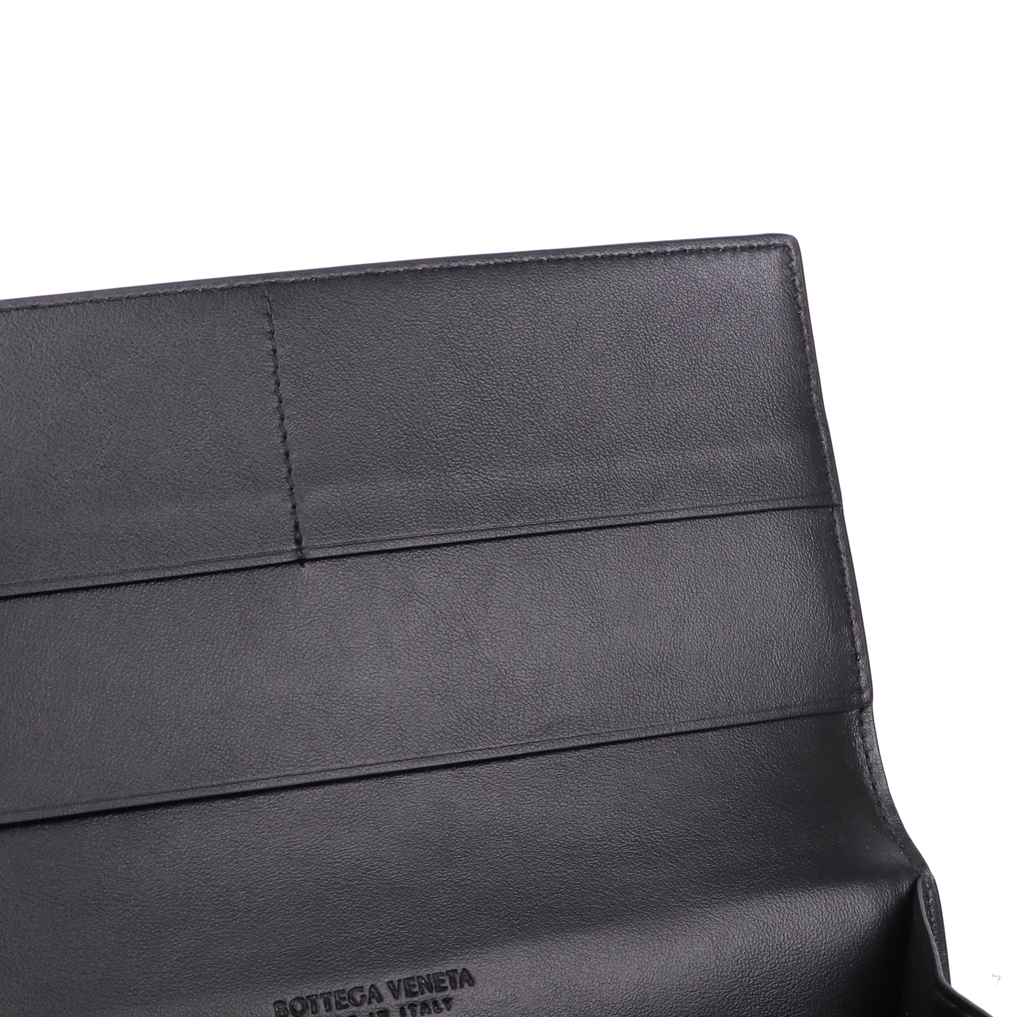 BOTTEGA VENETA - Portefeuille à rabat Bottega Veneta en cuir noir