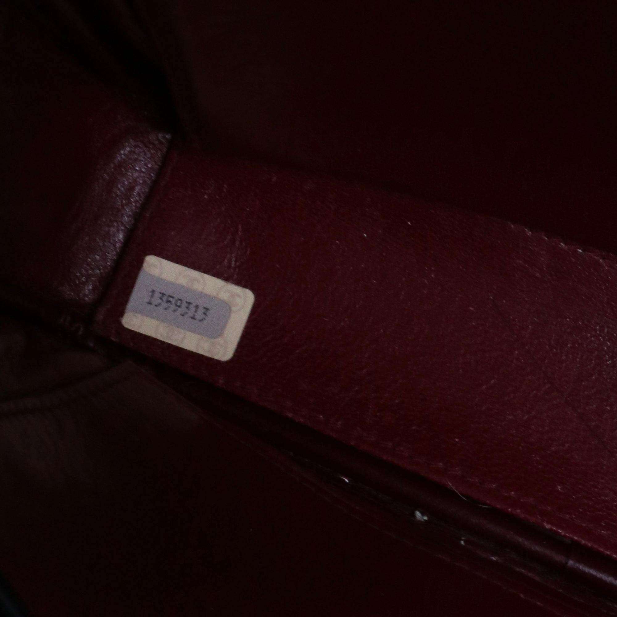 CHANEL - Sac à bandoulière Caméra Chanel vintage en cuir bleu marine