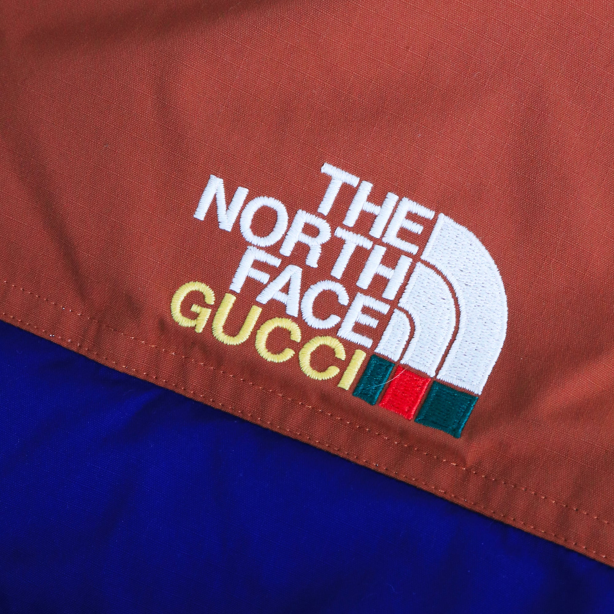 GUCCI - Doudoune Gucci x TheNorthFace en toile bleu et marron (XL)