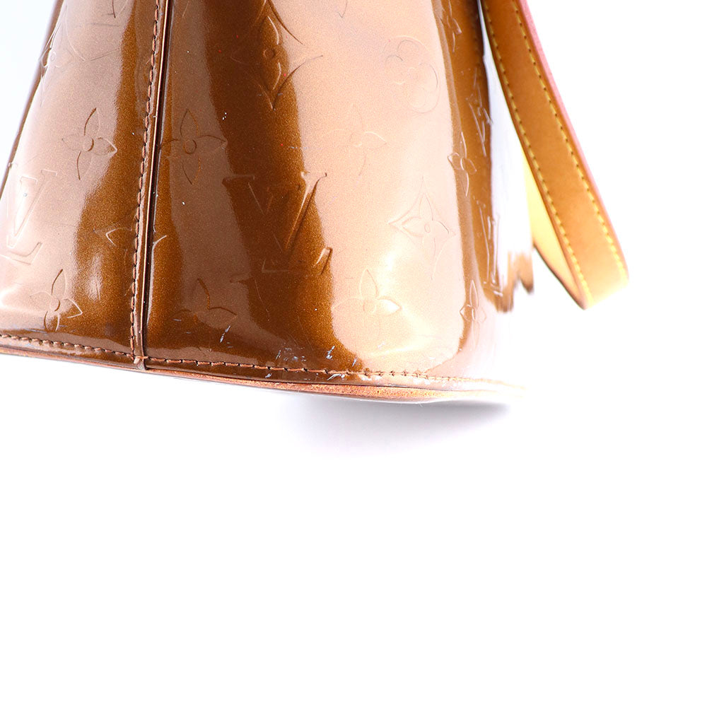 LOUIS VUITTON - Sac à main Houston en cuir verni empreinte