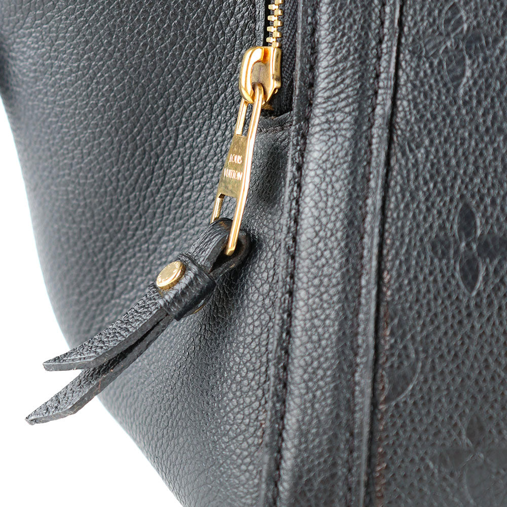 LOUIS VUITTON - Sac à main Marrais en cuir grainé noir