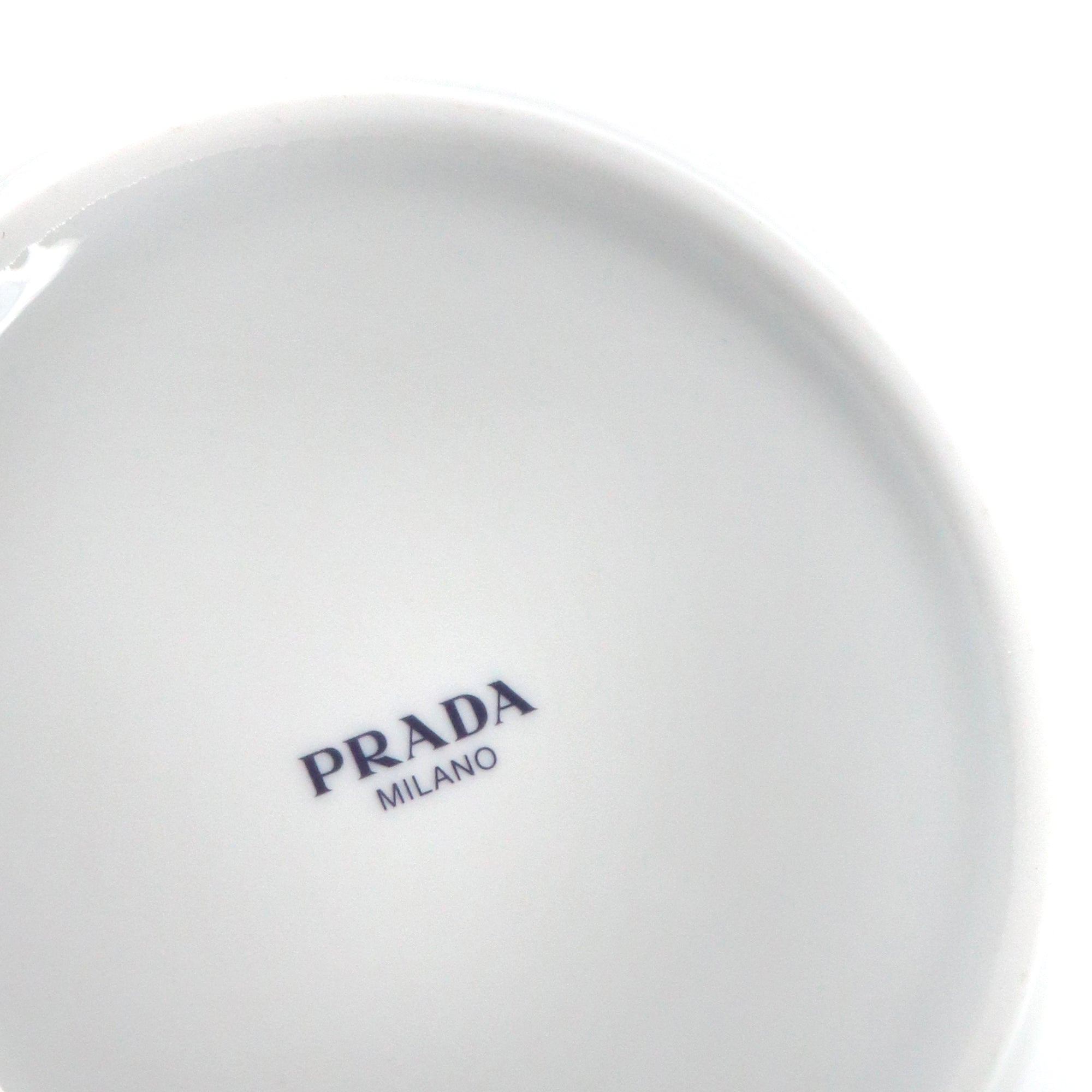 PRADA - Boîte Prada en porcelaine blanche