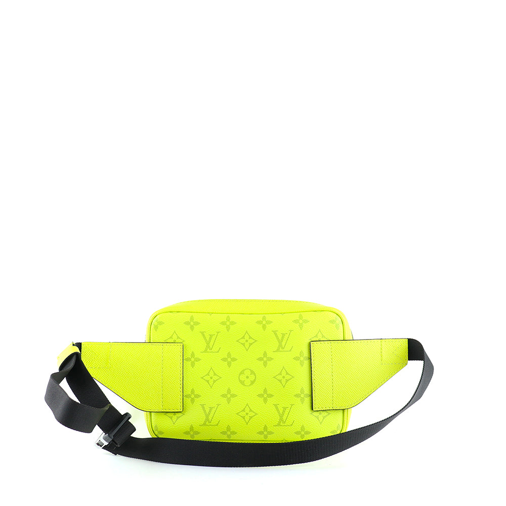 LOUIS VUITTON - Ceinture banane Taïgarama en cuir jaune fluo