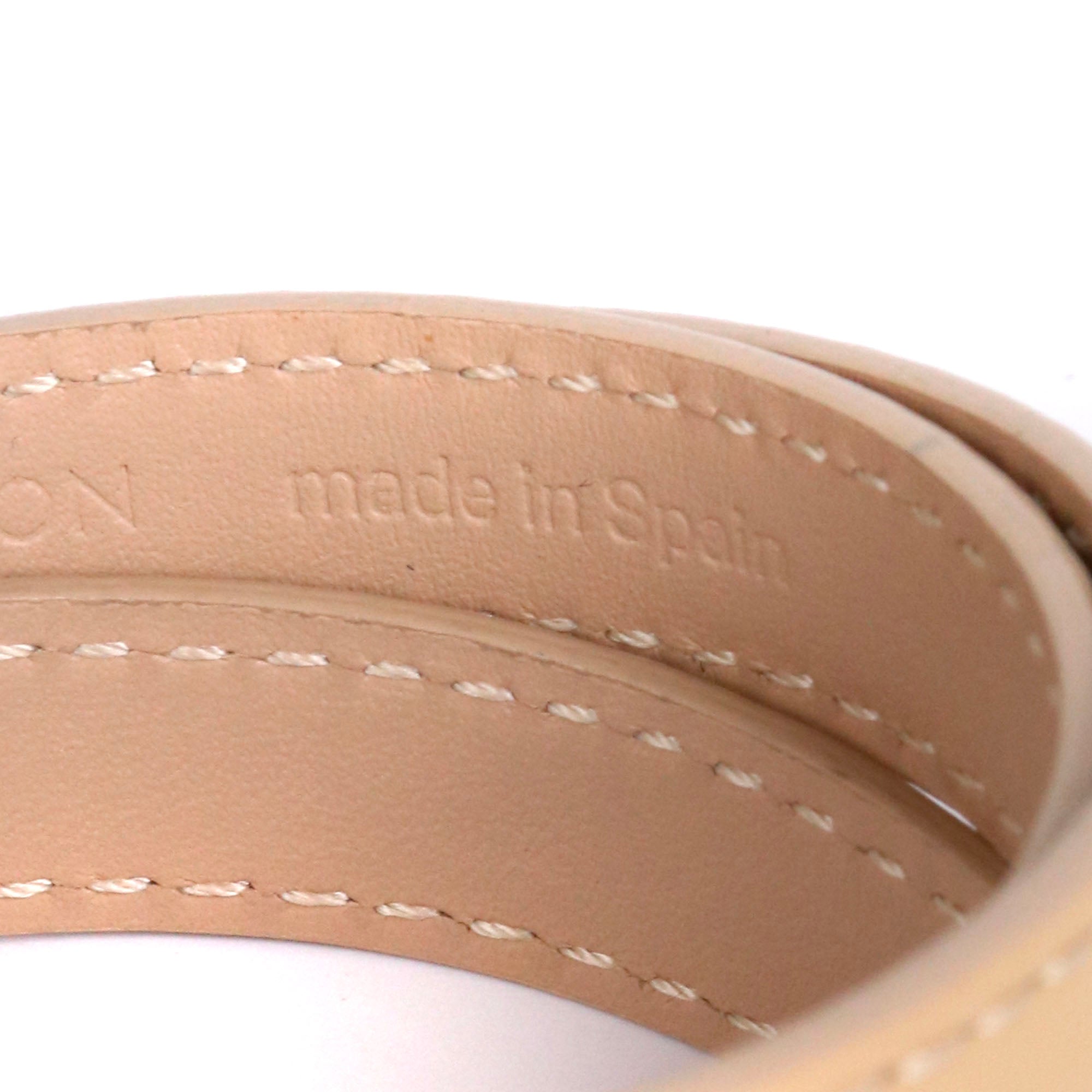 LOUIS VUITTON - Bracelet triple tour Louis Vuitton en cuir beige (T17)