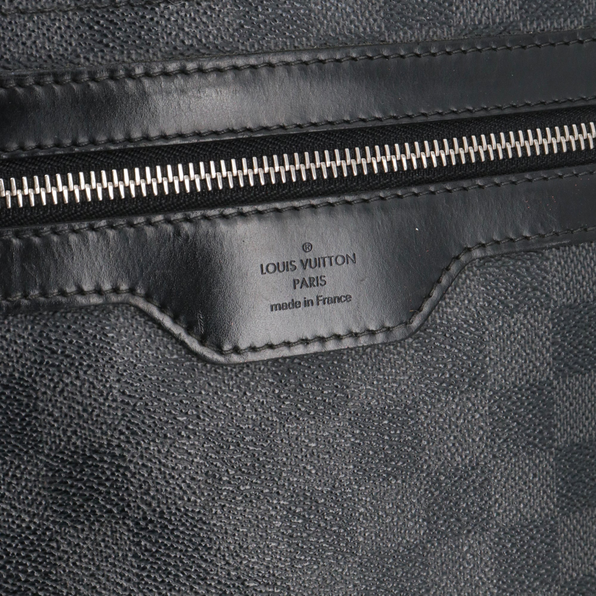 LOUIS VUITTON - Sac à bandoulière Daniel GM Louis Vuitton en toile damier graphite