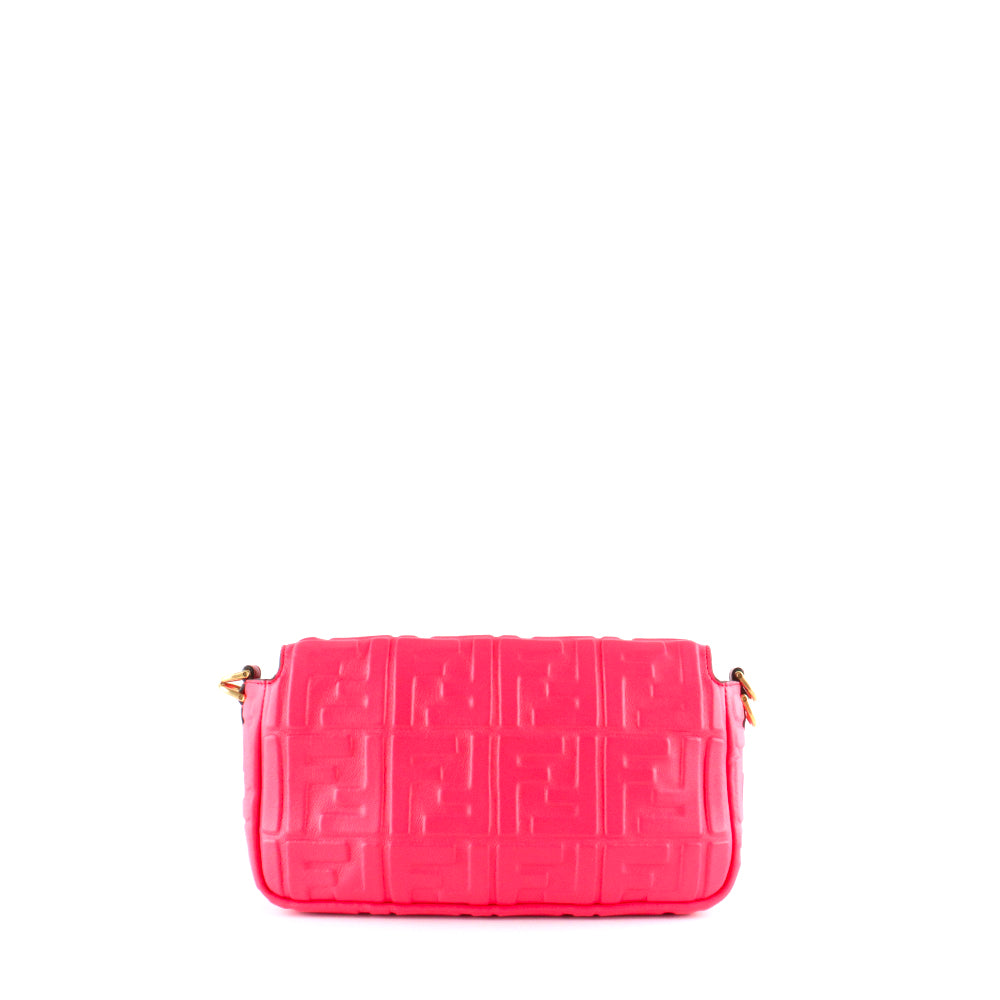 FENDI - Sac à bandoulière Baguette en cuir lisse rose