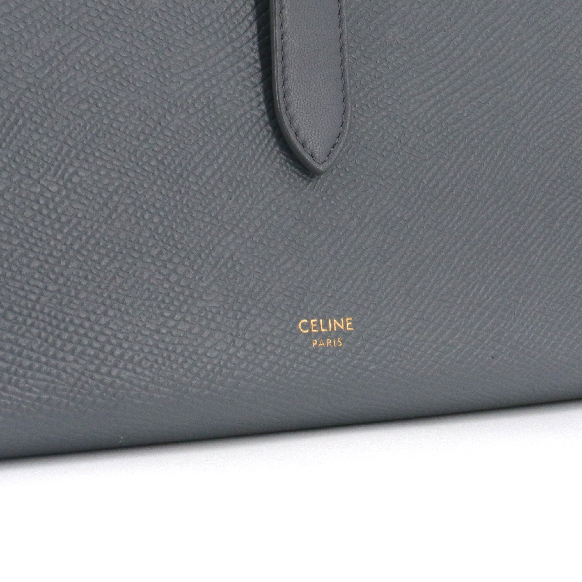 CELINE - Large wallet in grained calfskin