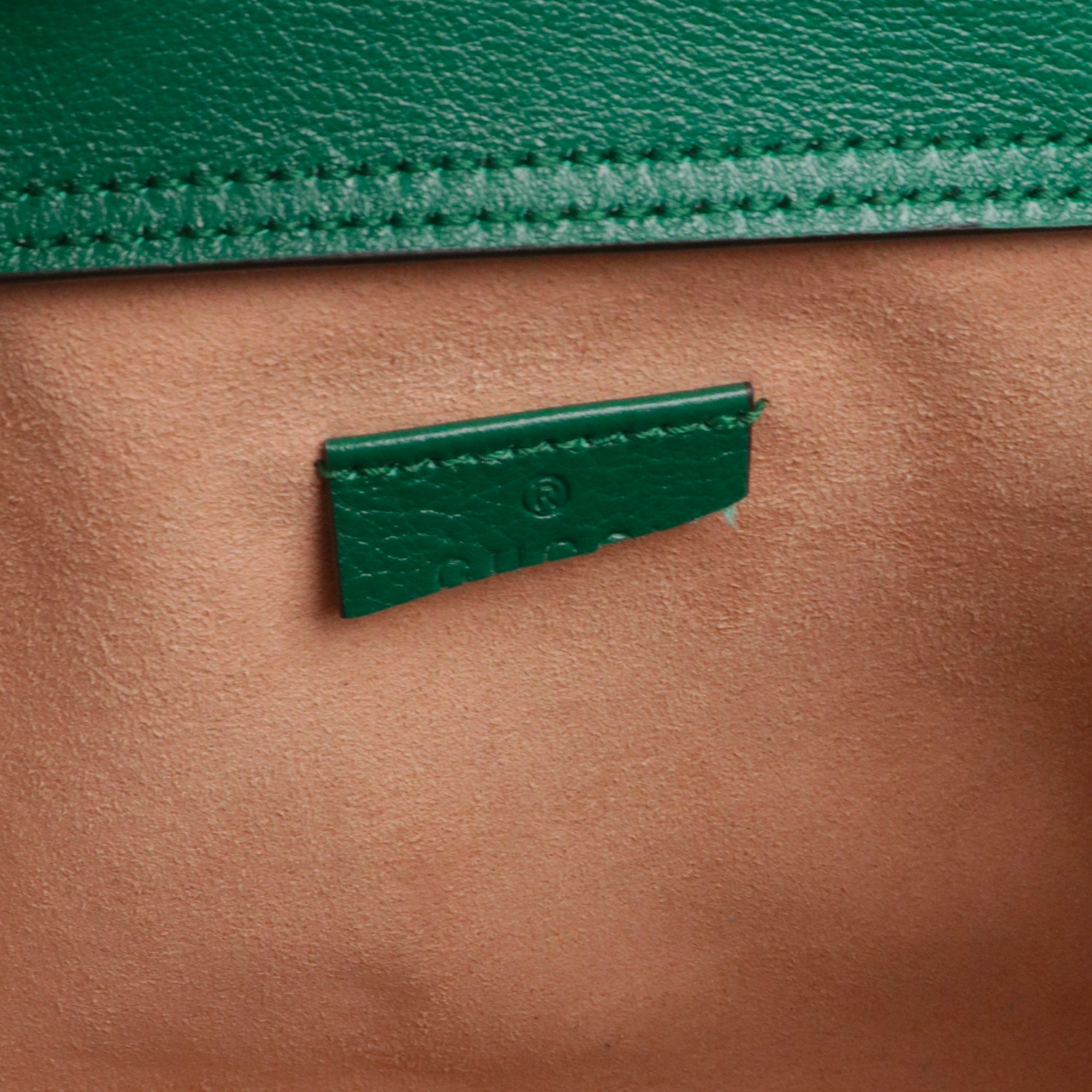 GUCCI - Sac à bandoulière Diana Bamboo mini Gucci en cuir lisse vert