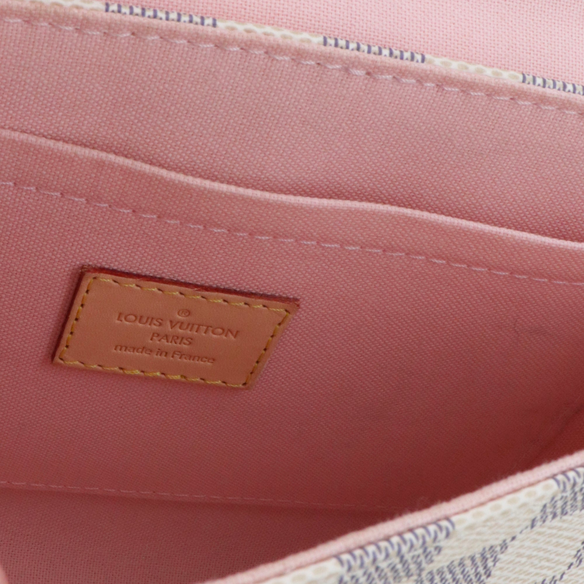 LOUIS VUITTON - Sac à bandoulière Croisette Louis Vuitton en toile damier azur