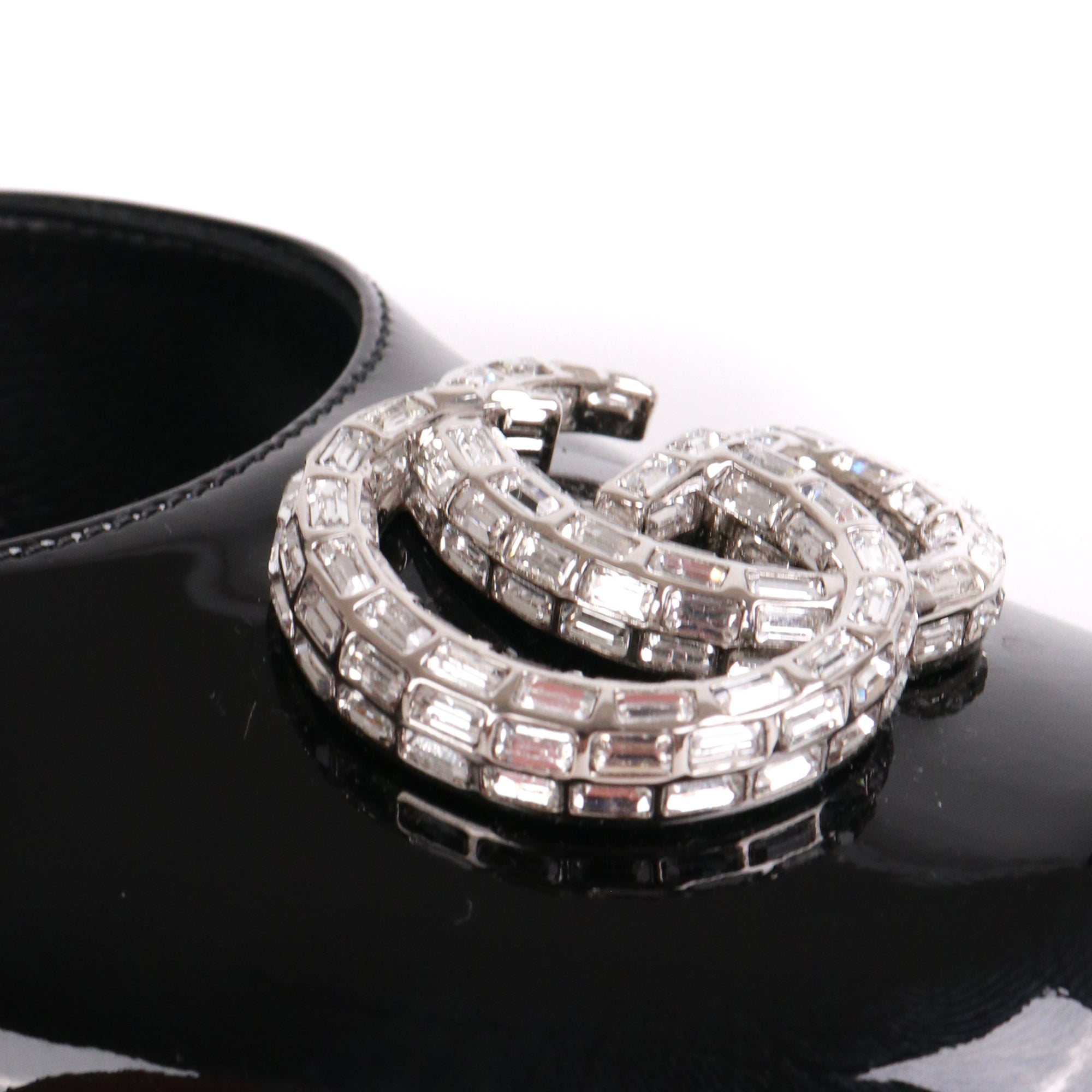GUCCI - Escarpins Crystal Gucci en cuir verni noir (T40,5)