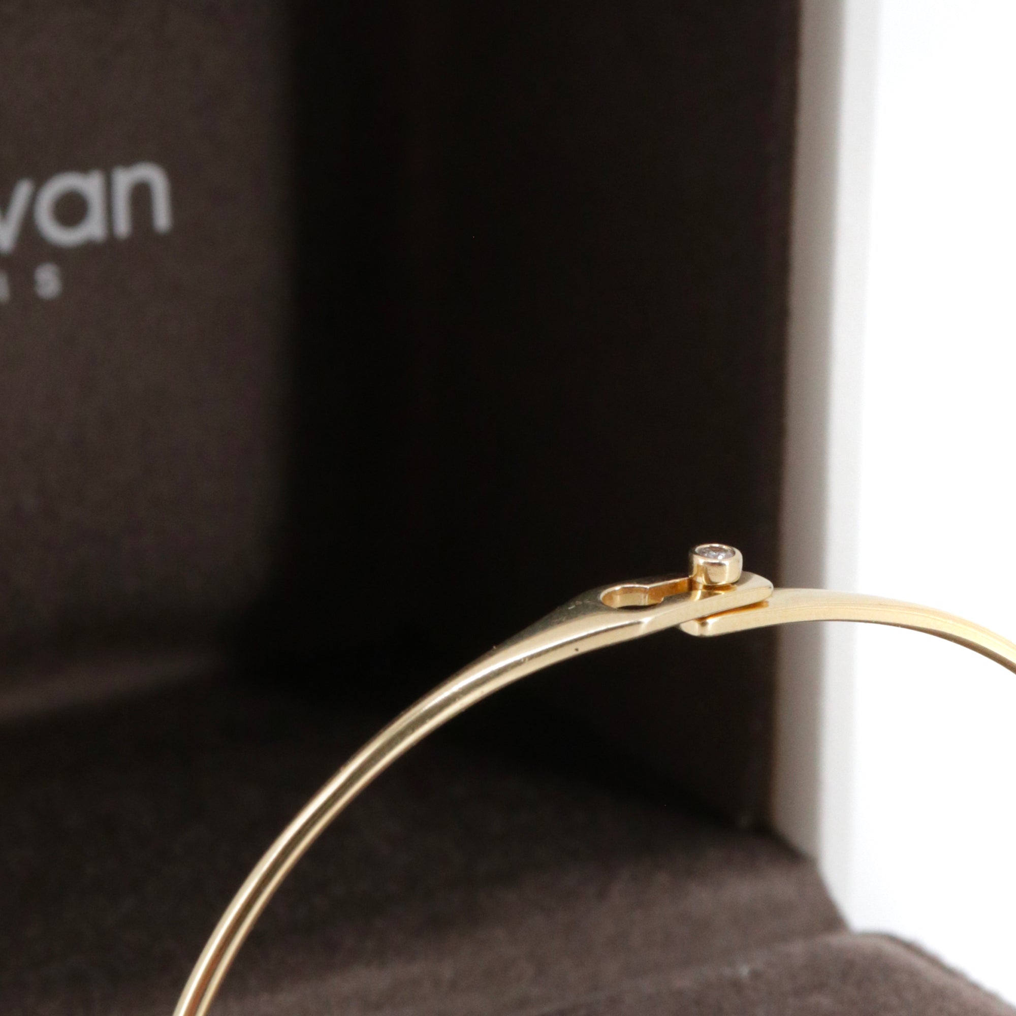 DINH VAN - Dinh Van Lock Bangle Bracelet in yellow gold