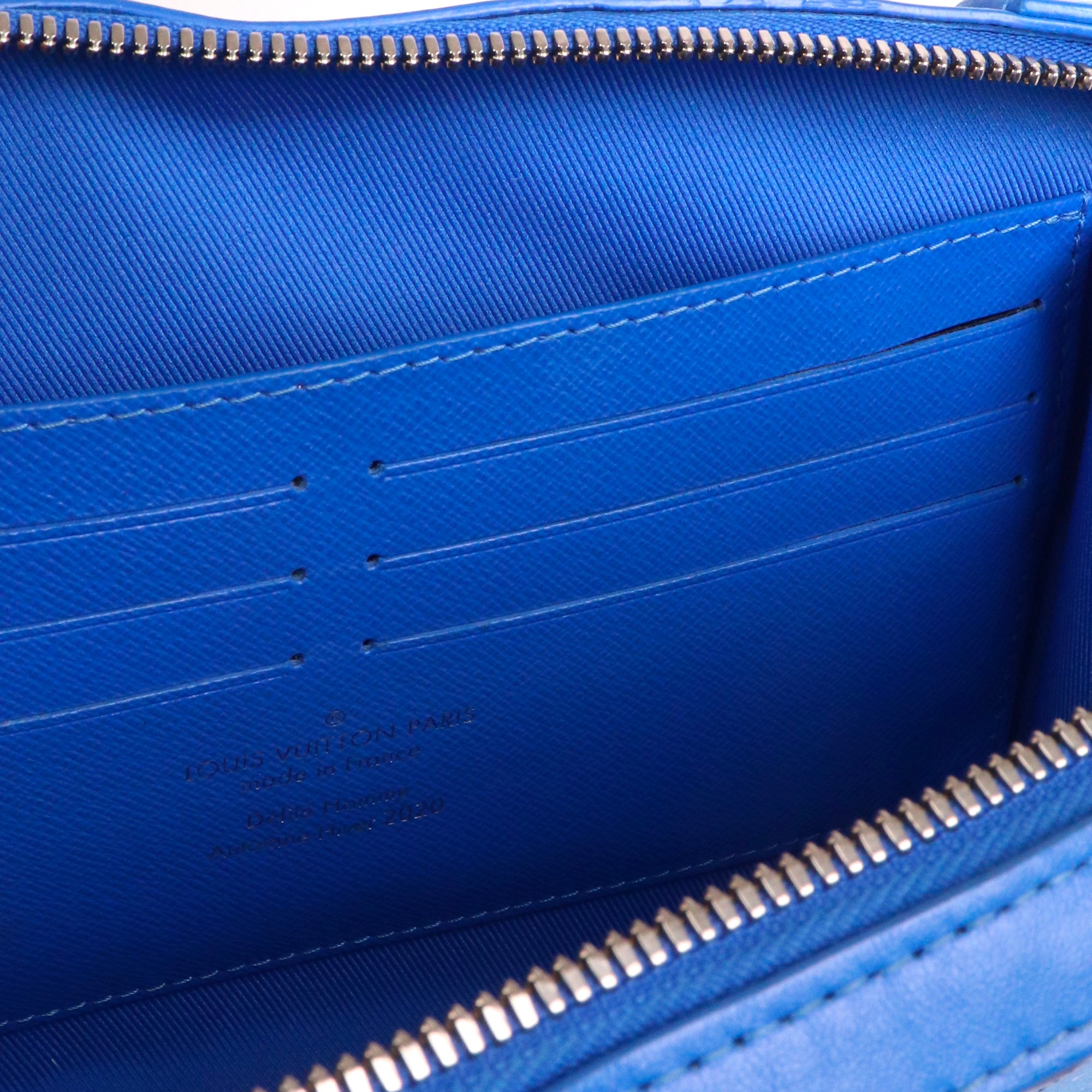 LOUIS VUITTON - Sac à bandoulière Trunk Clutch Cloud Louis Vuitton en toile monogrammée bleue édition limitée