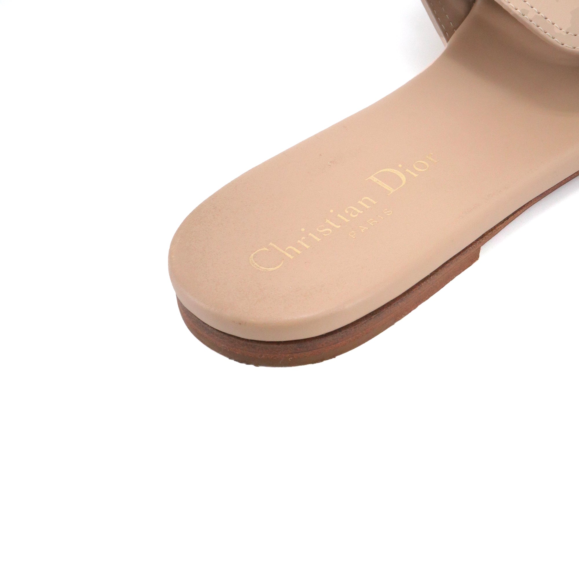 DIOR - Sandales 30 Montaigne Dior en cuir beige (T39)