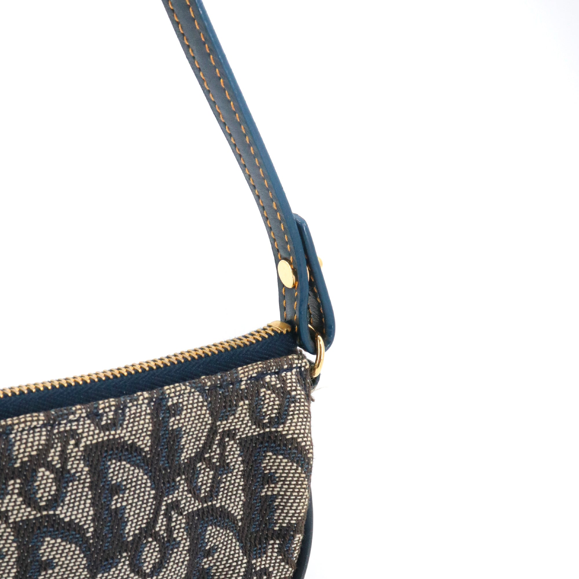 DIOR - Sac à épaule Saddle small Dior en toile monogrammée vintage